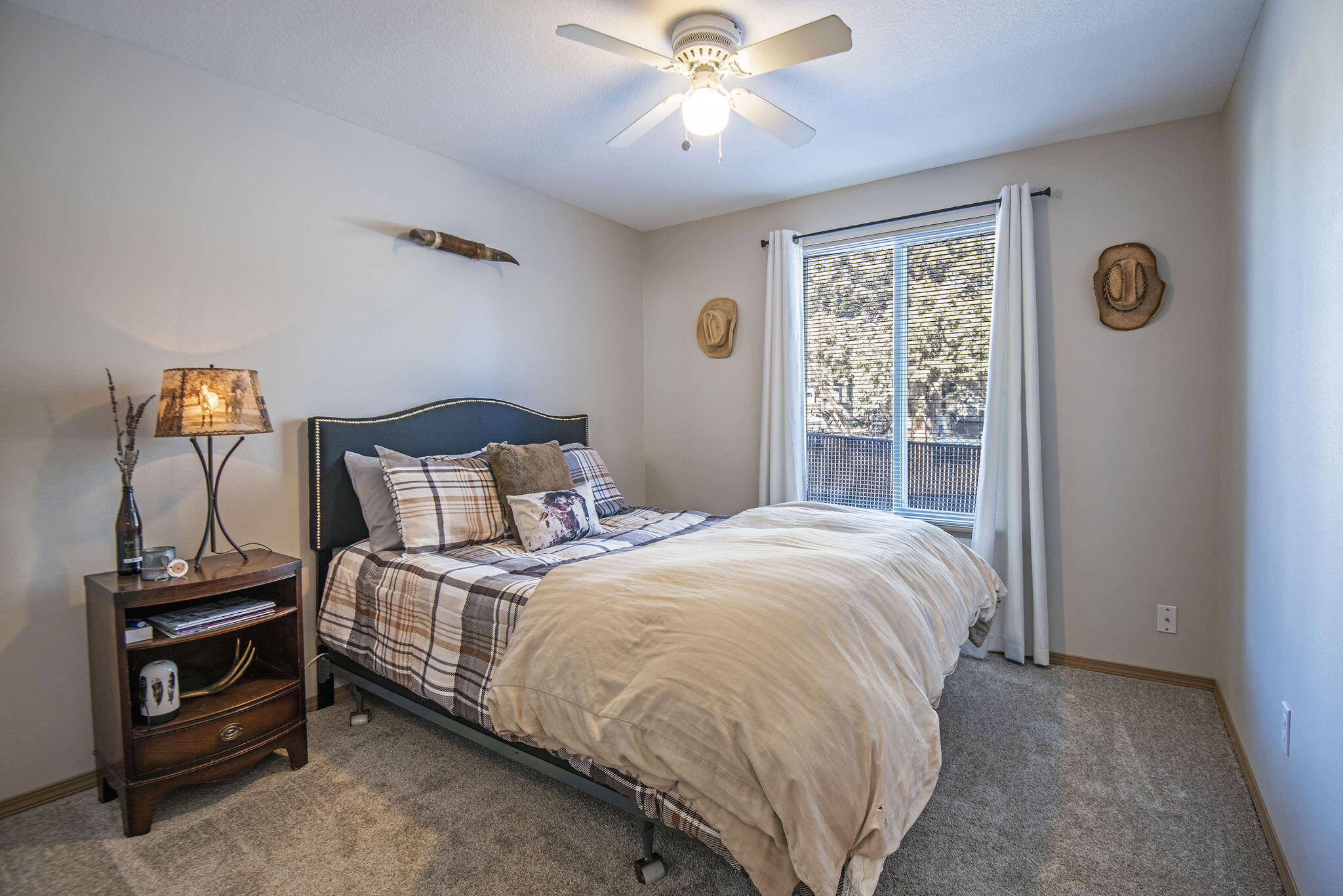 352 N Tamarack Street