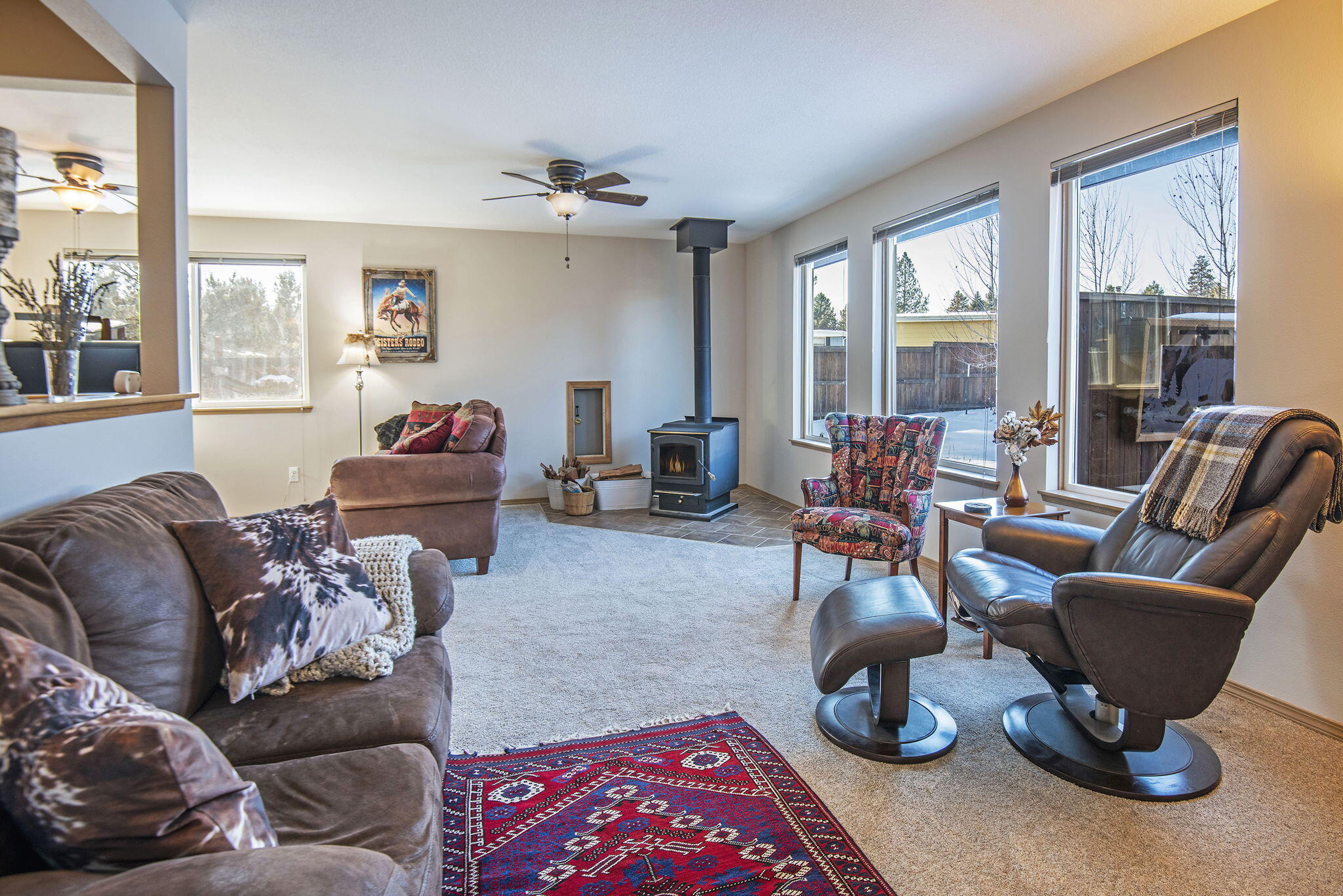 352 N Tamarack Street