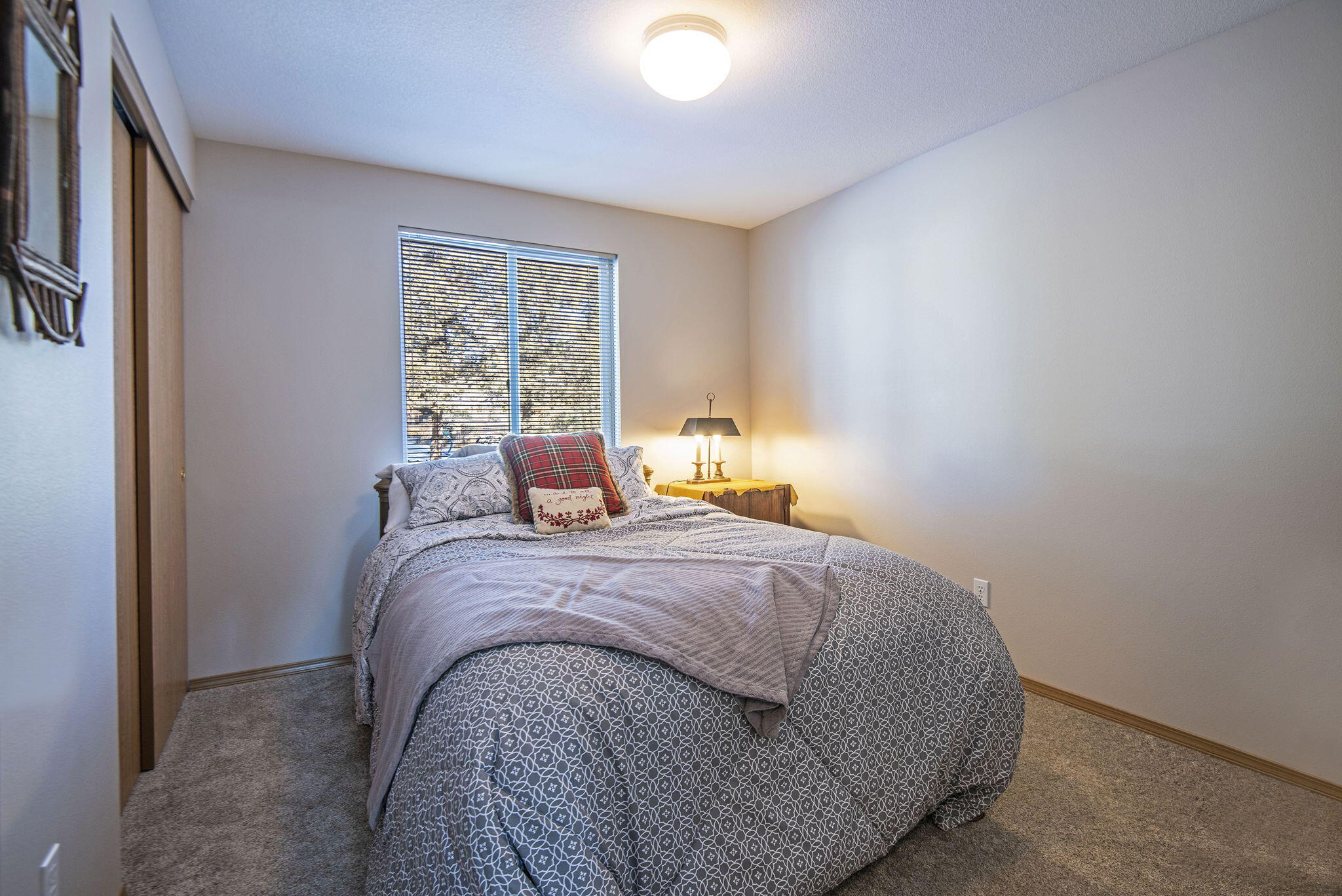 352 N Tamarack Street