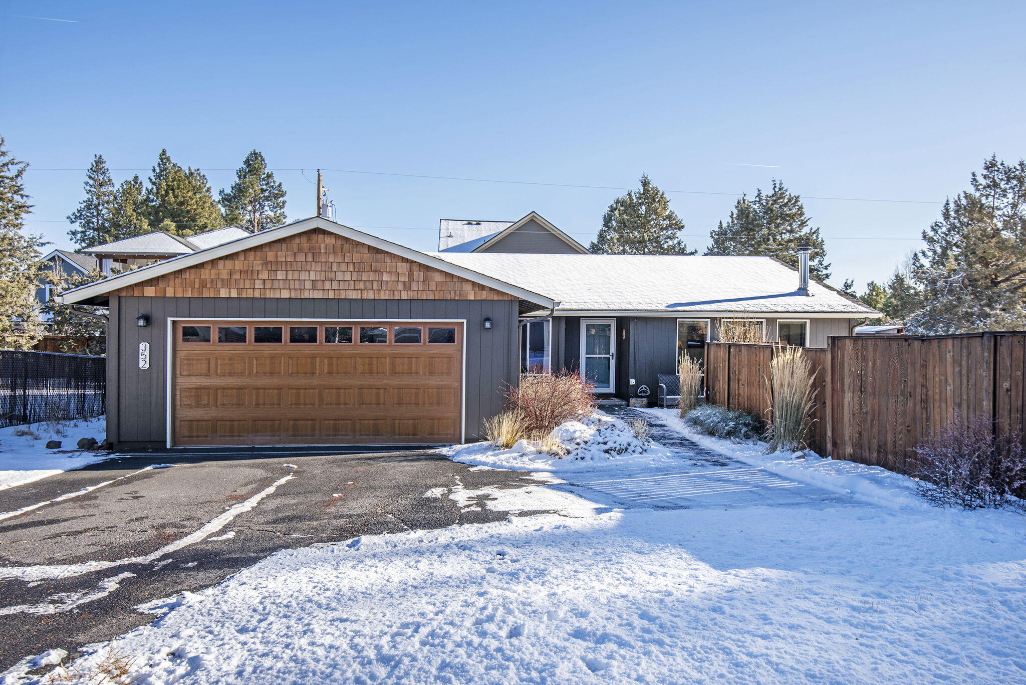 352 N Tamarack Street