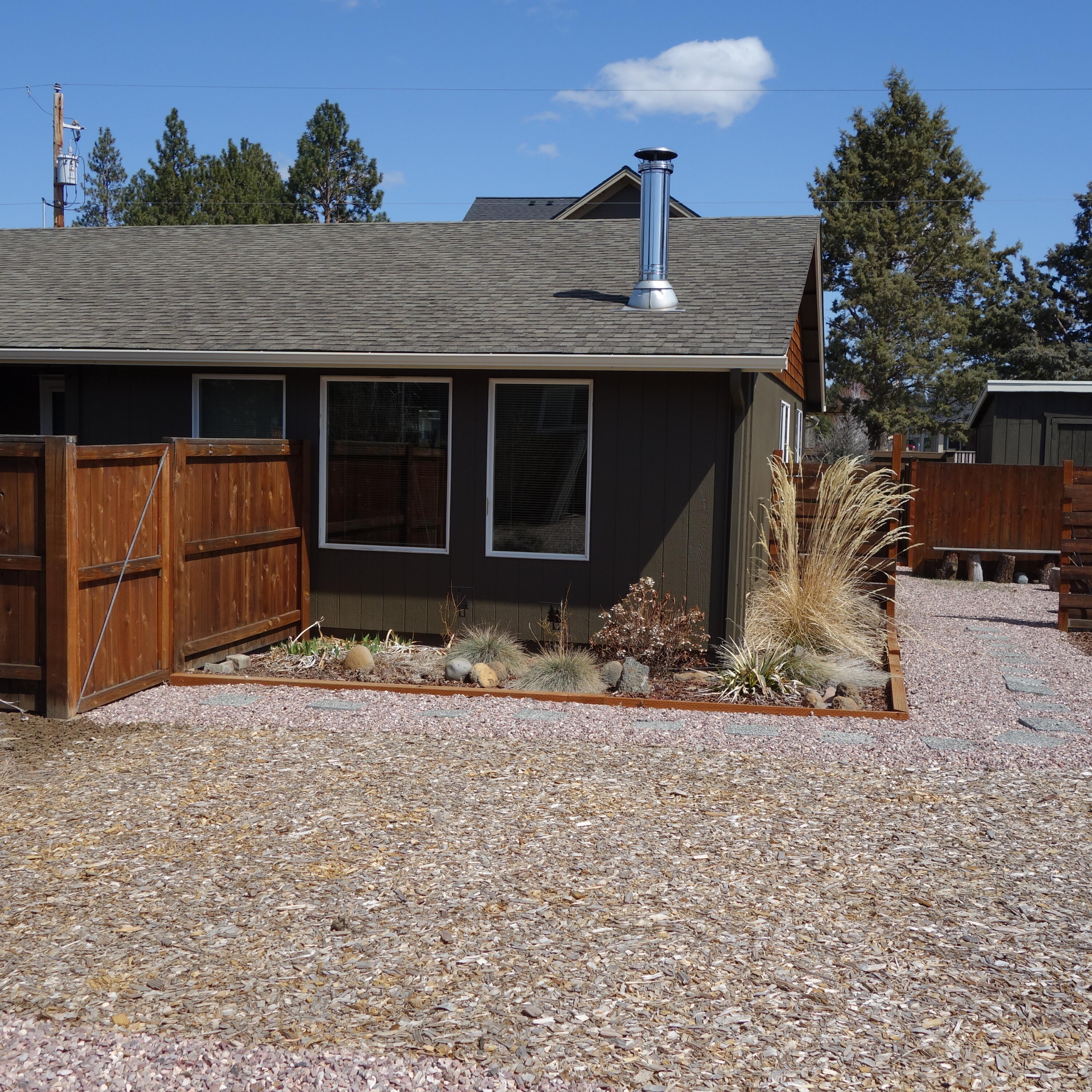 352 N Tamarack Street