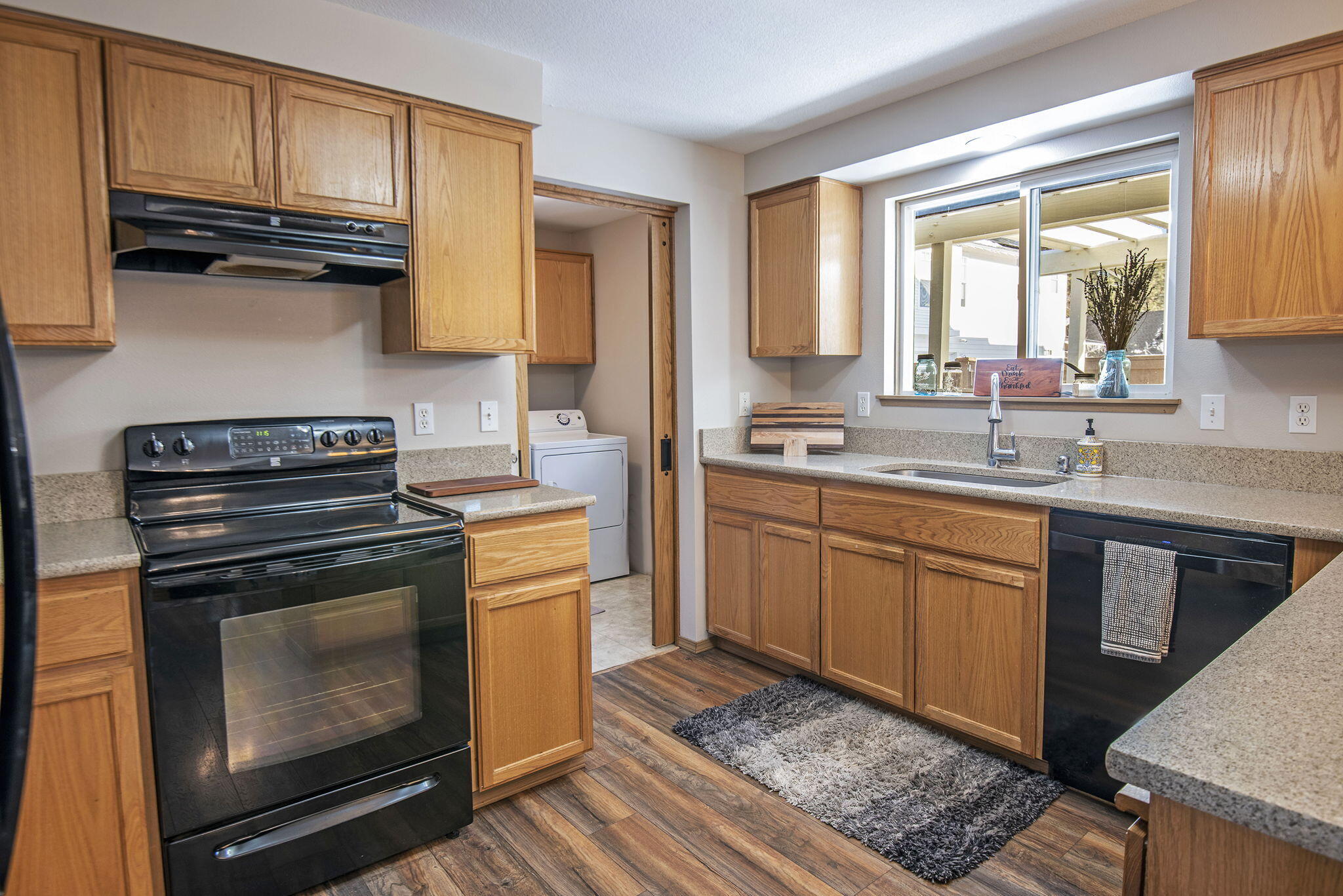 352 N Tamarack Street