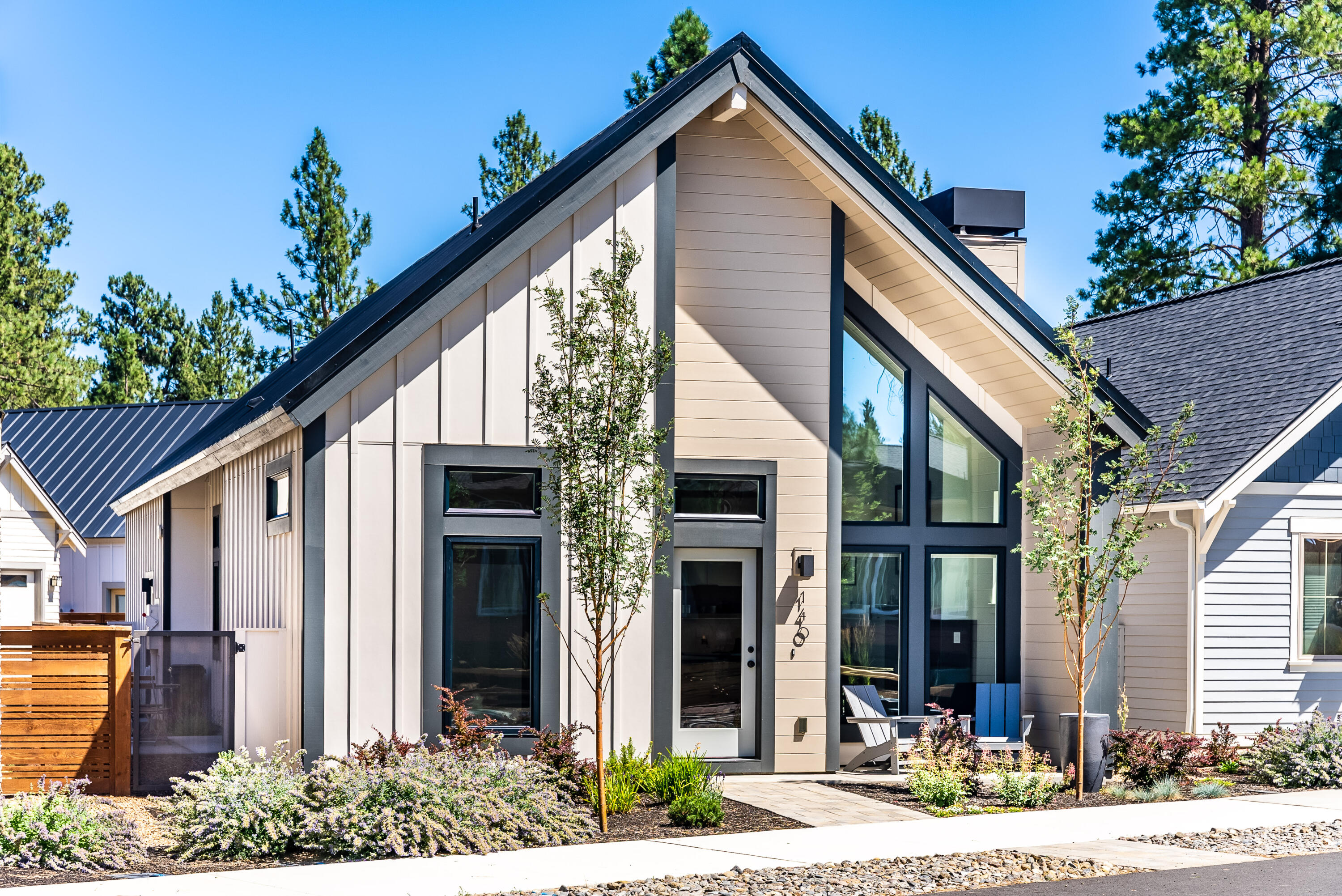 140 W Clearpine Drive
