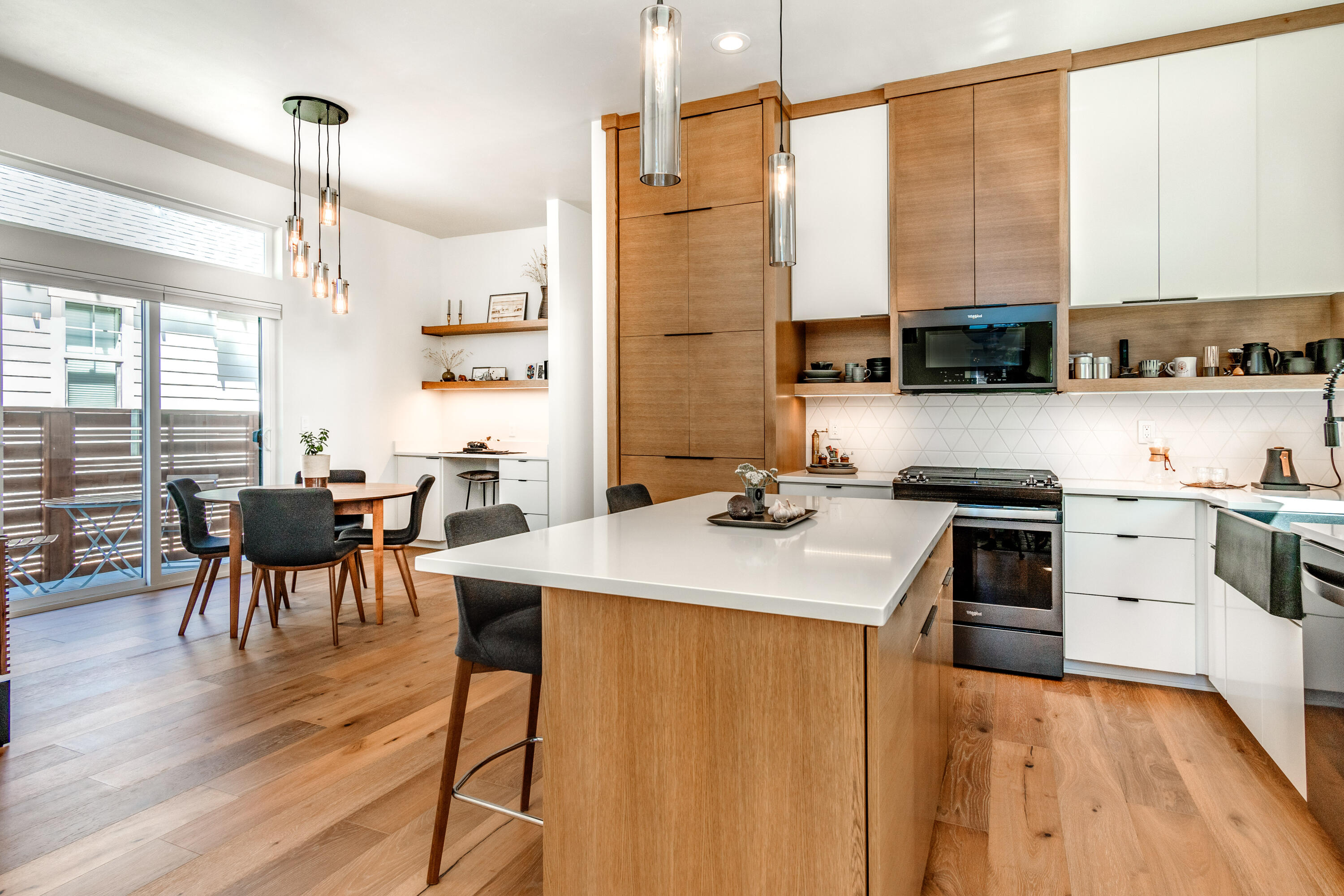 140 W Clearpine Drive