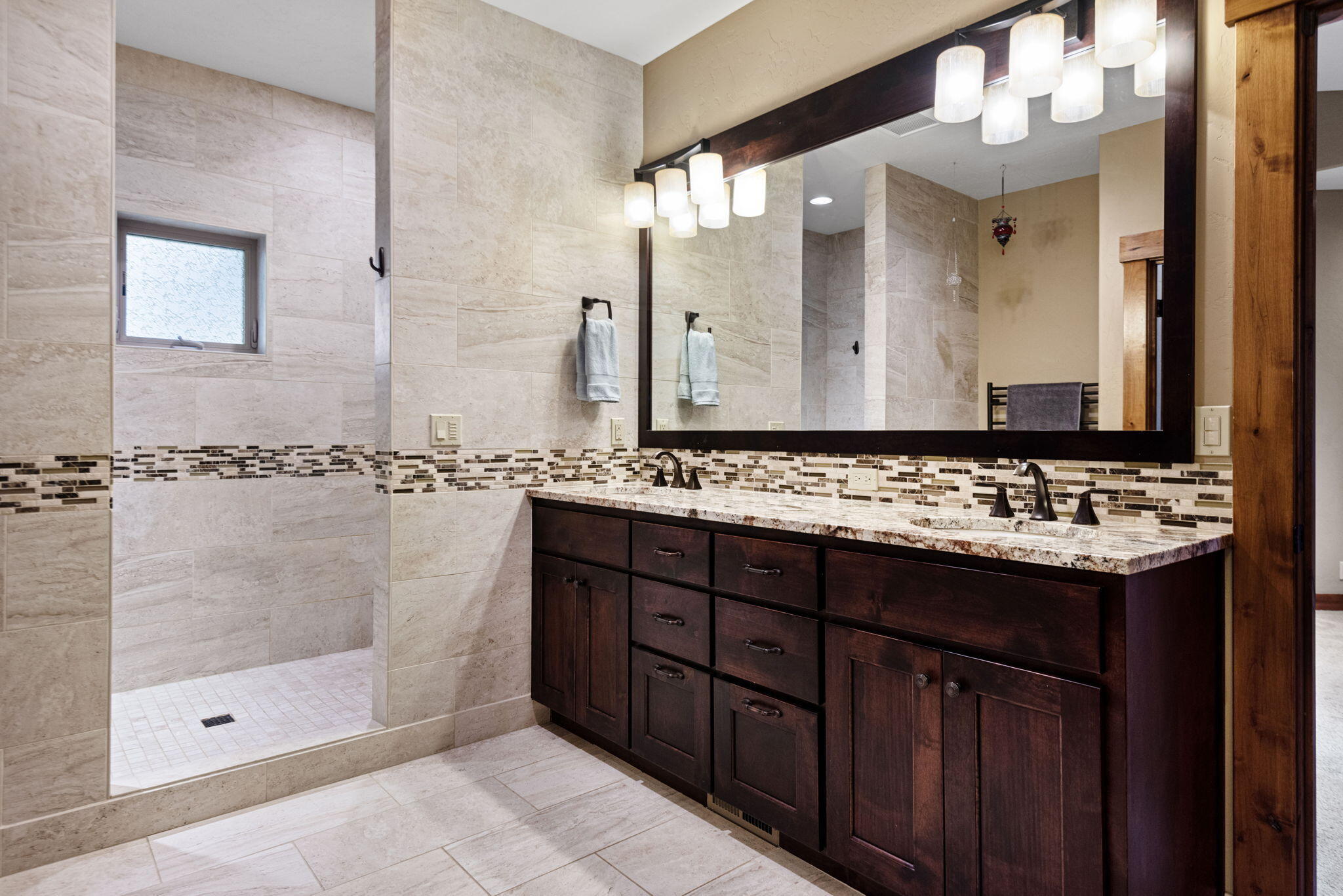 16933 Royal Coachman Drive