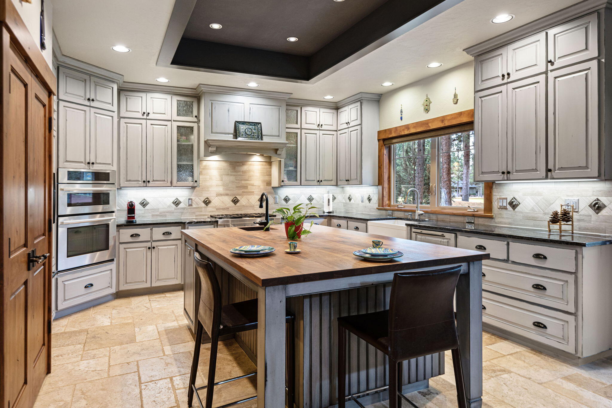 16933 Royal Coachman Drive