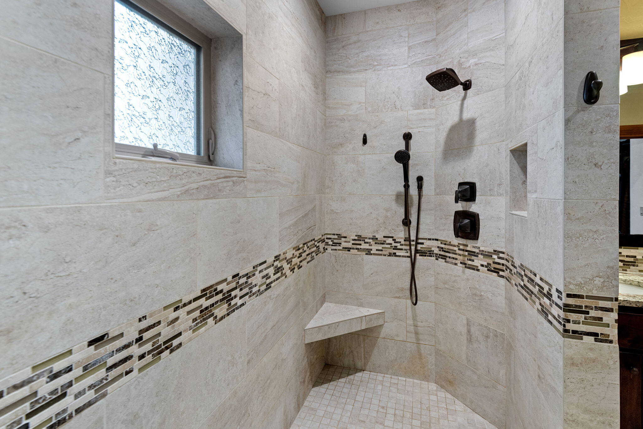 16933 Royal Coachman Drive