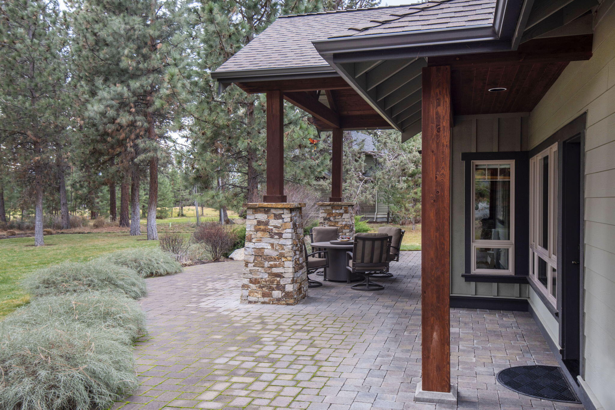 16933 Royal Coachman Drive