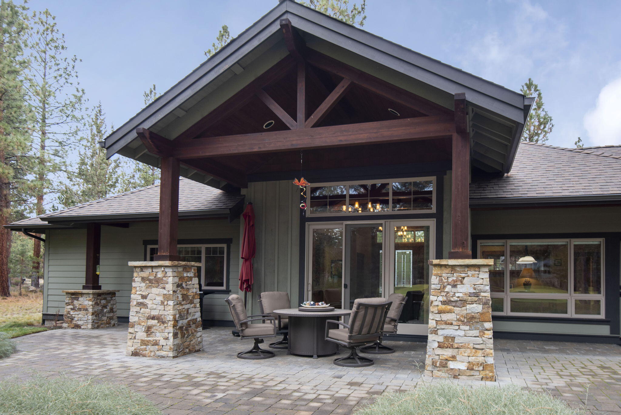 16933 Royal Coachman Drive