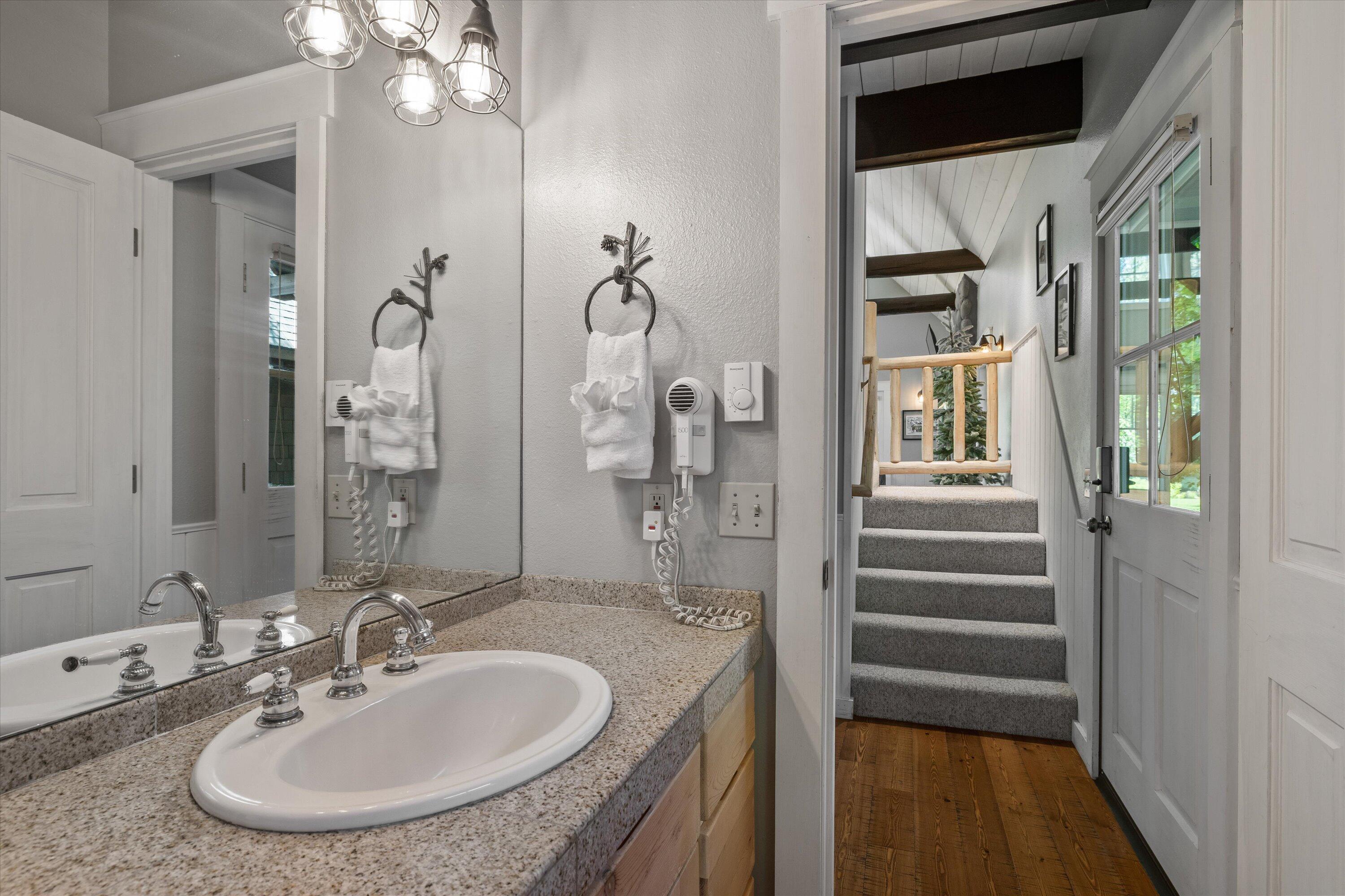 25559 SW Suttle Sherman Road, 5