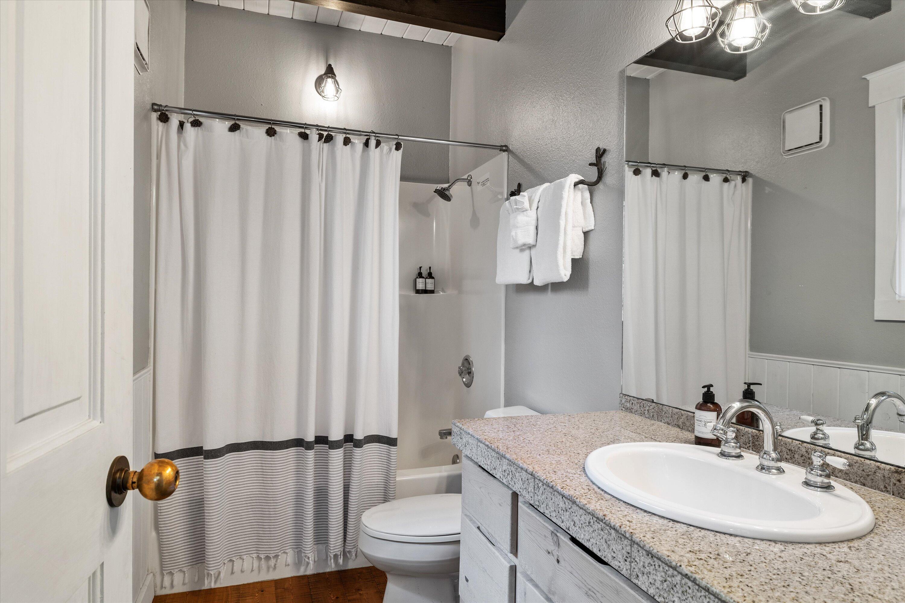 25559 SW Suttle Sherman Road, 5