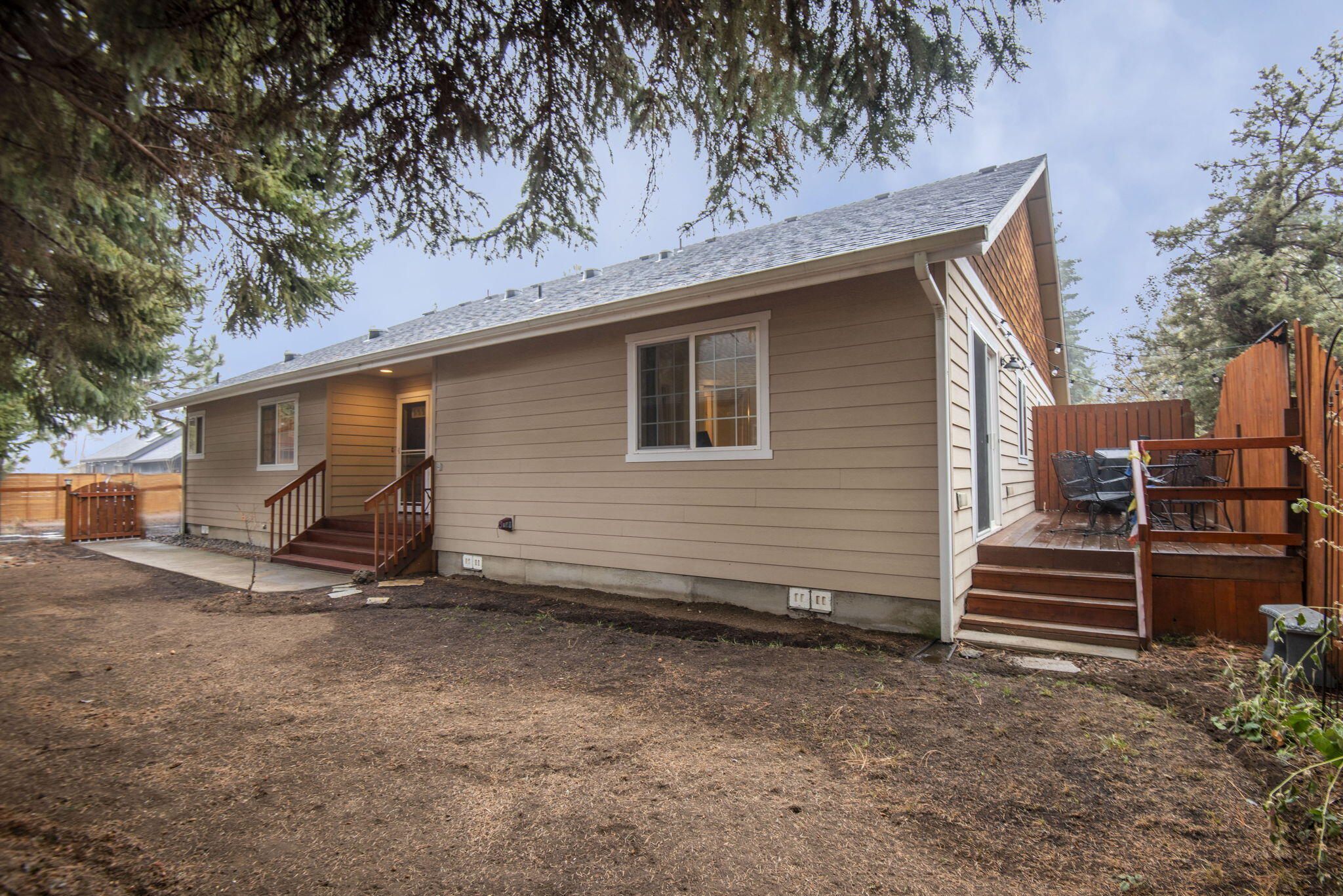 321 N Maple Lane