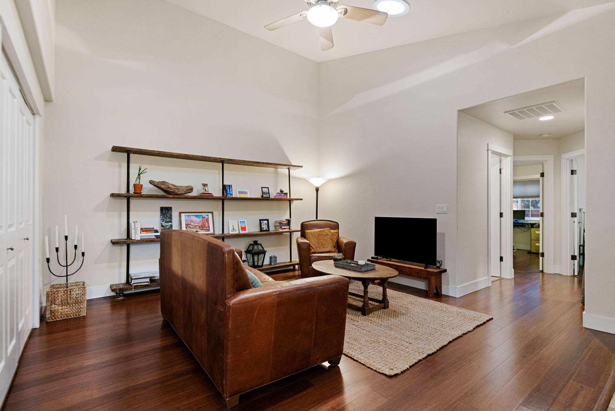 321 N Maple Lane