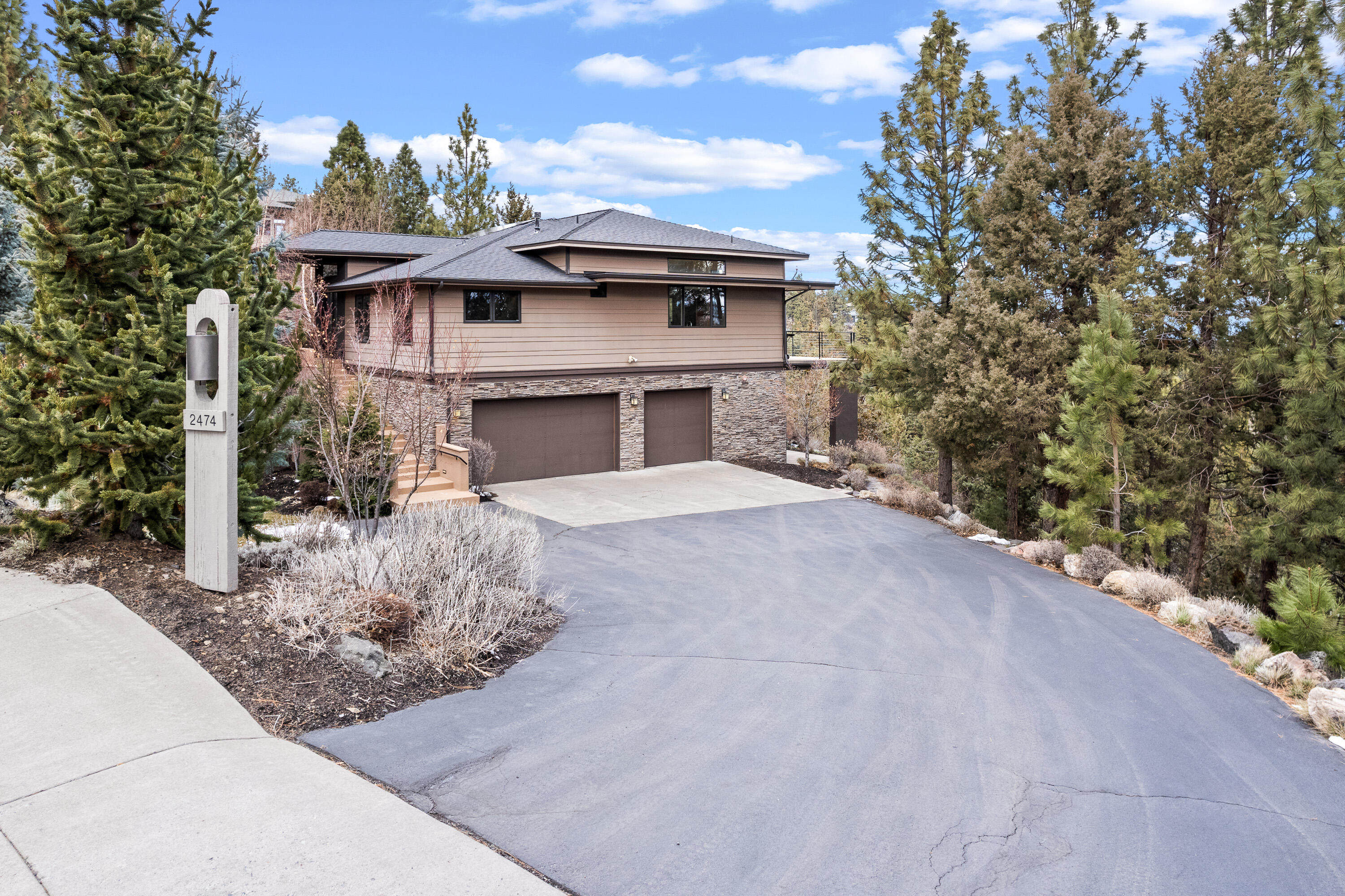 2474 NW Wyeth Place
