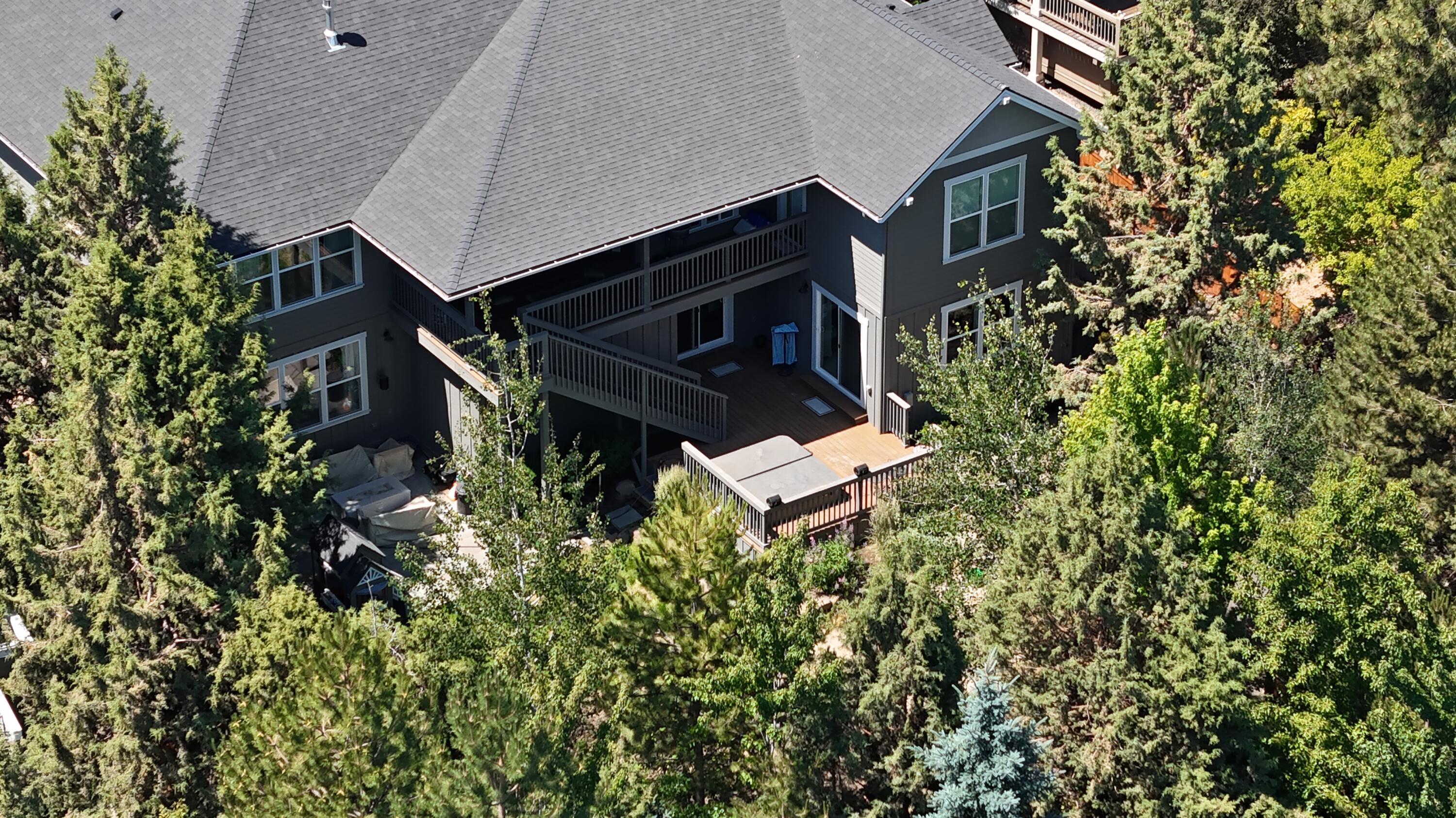 3434 NW Bryce Canyon Lane
