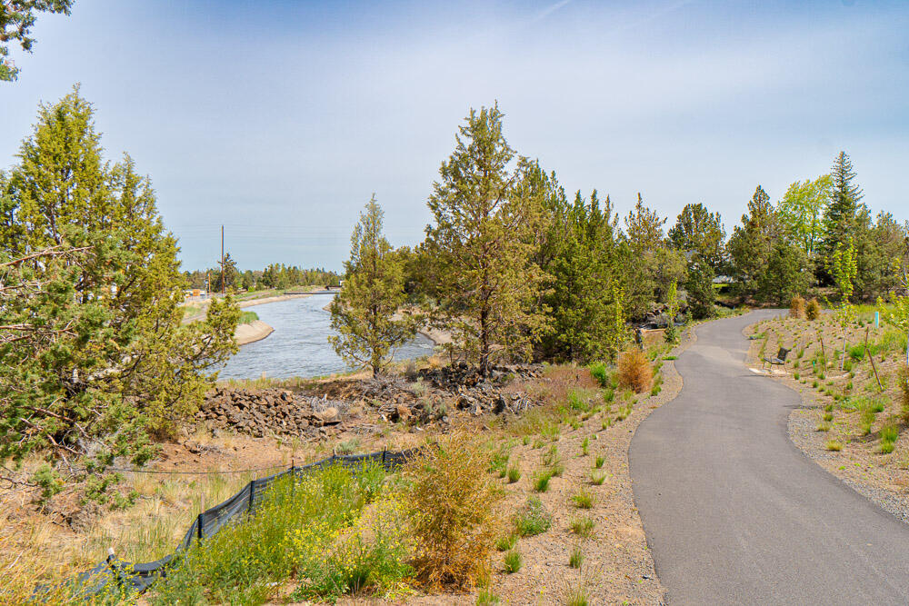3819 Eagle Road