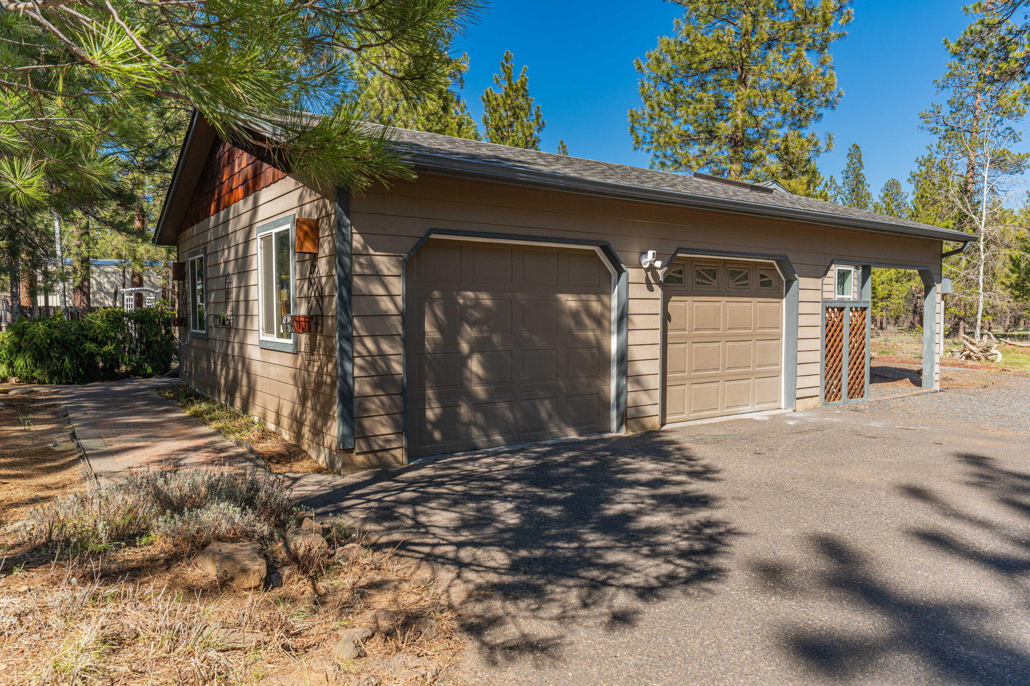 14763 Bluegrass Loop