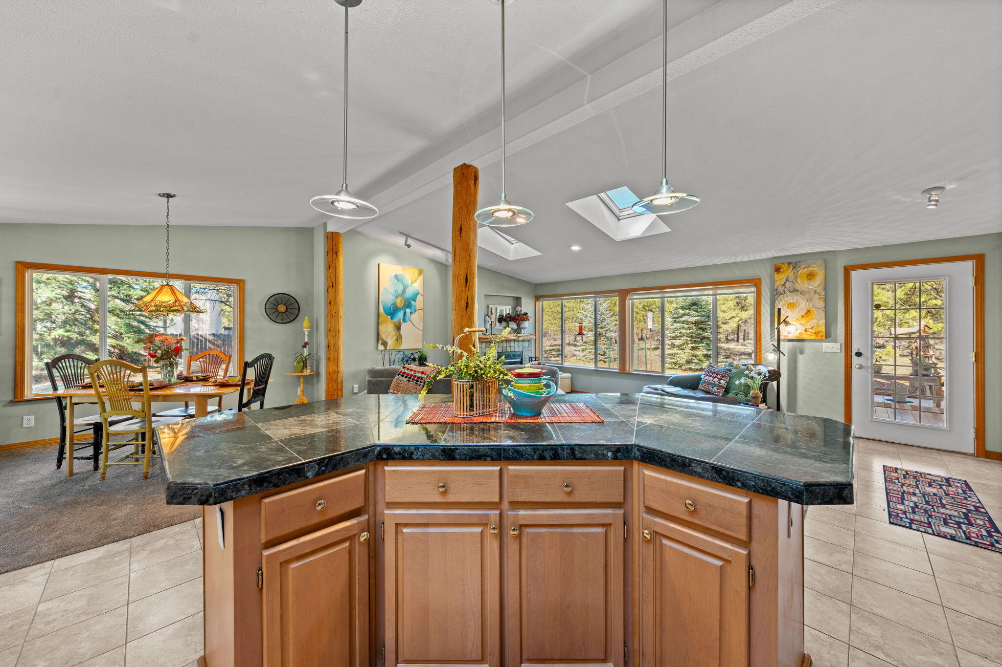 14763 Bluegrass Loop