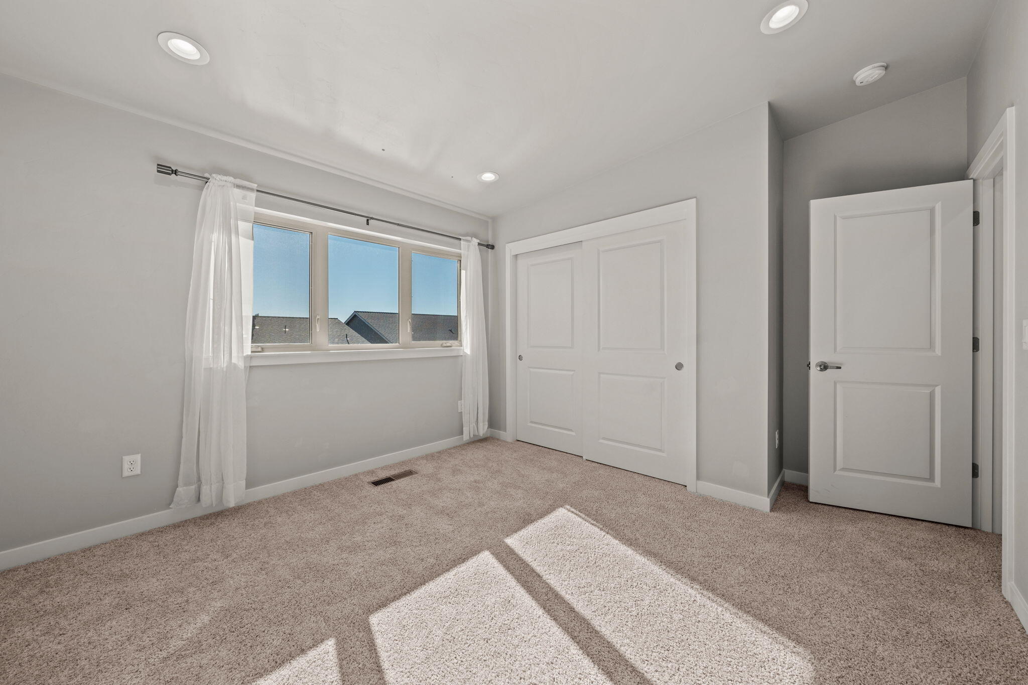 3618 SW Badger Avenue