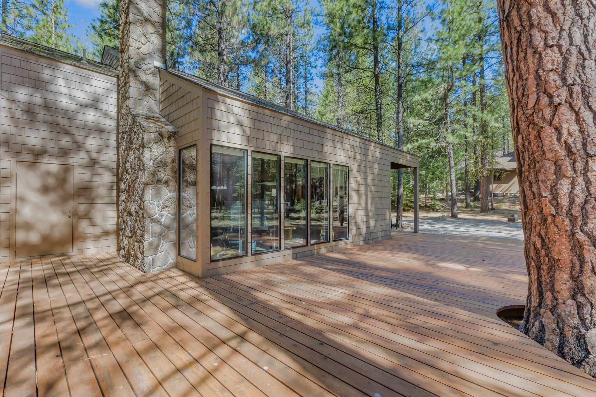 13701 Partridge Foot, RR83