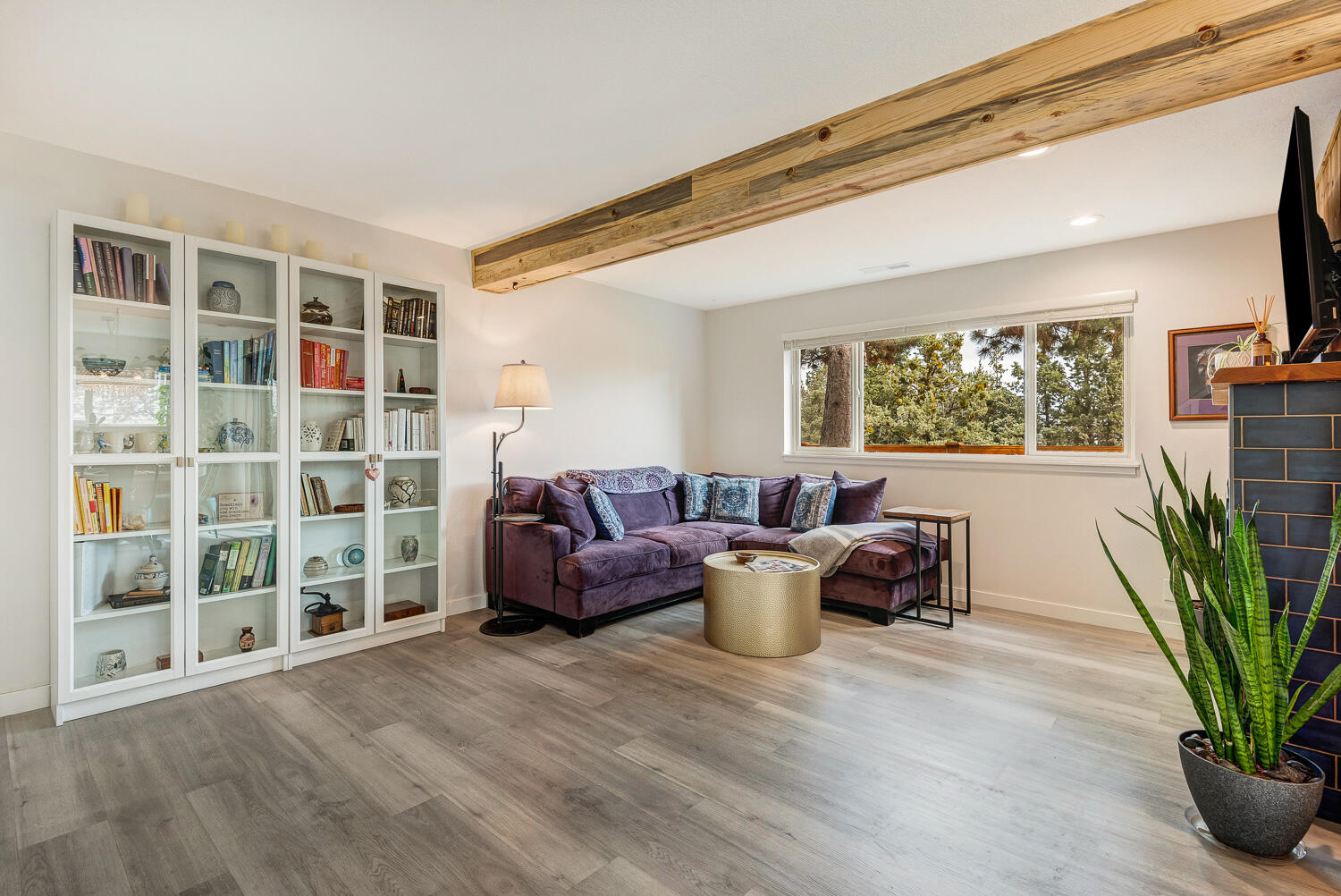 1801 NE Purcell Boulevard Unit: APT 18