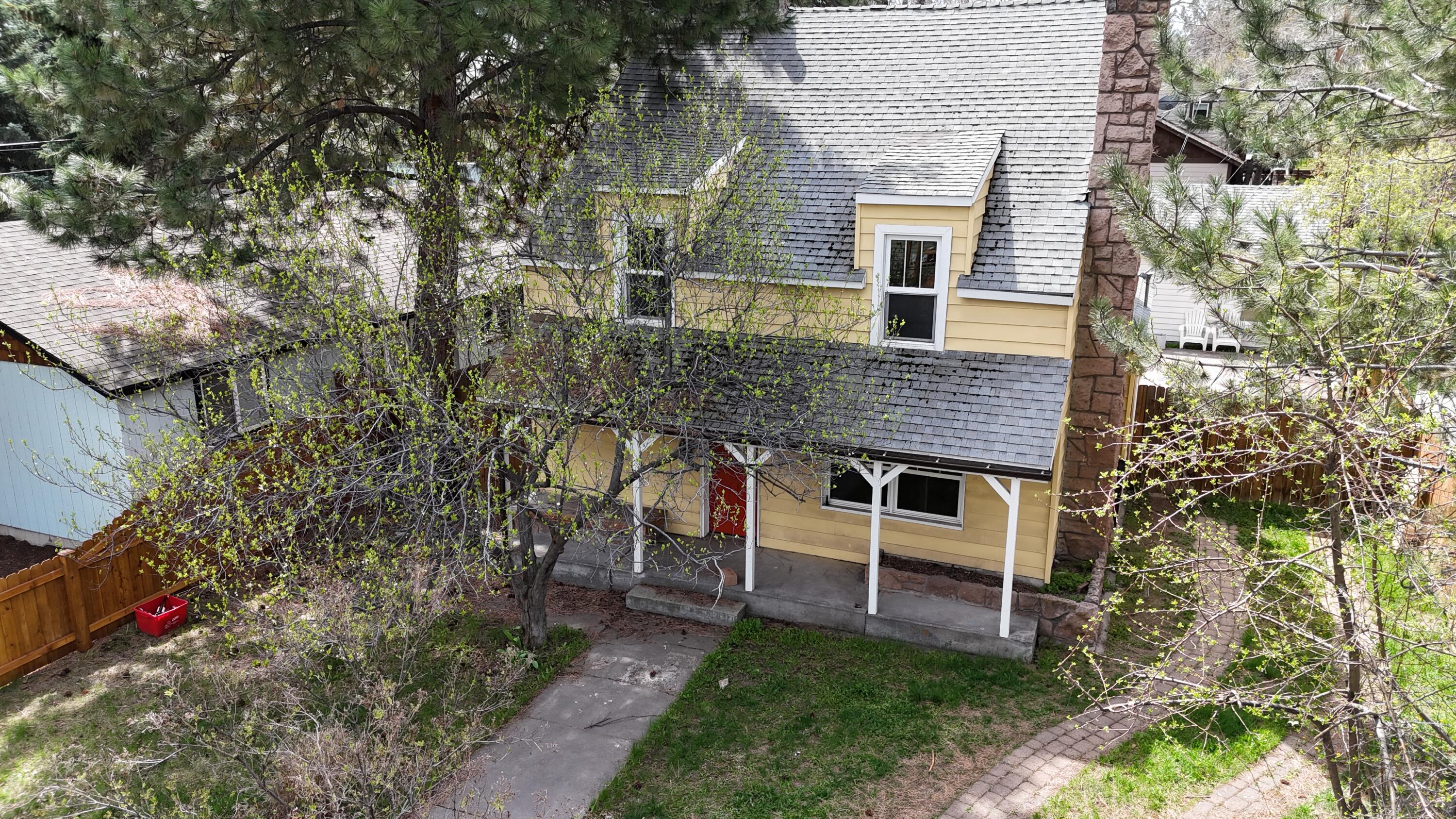 1311 NW Milwaukee Avenue