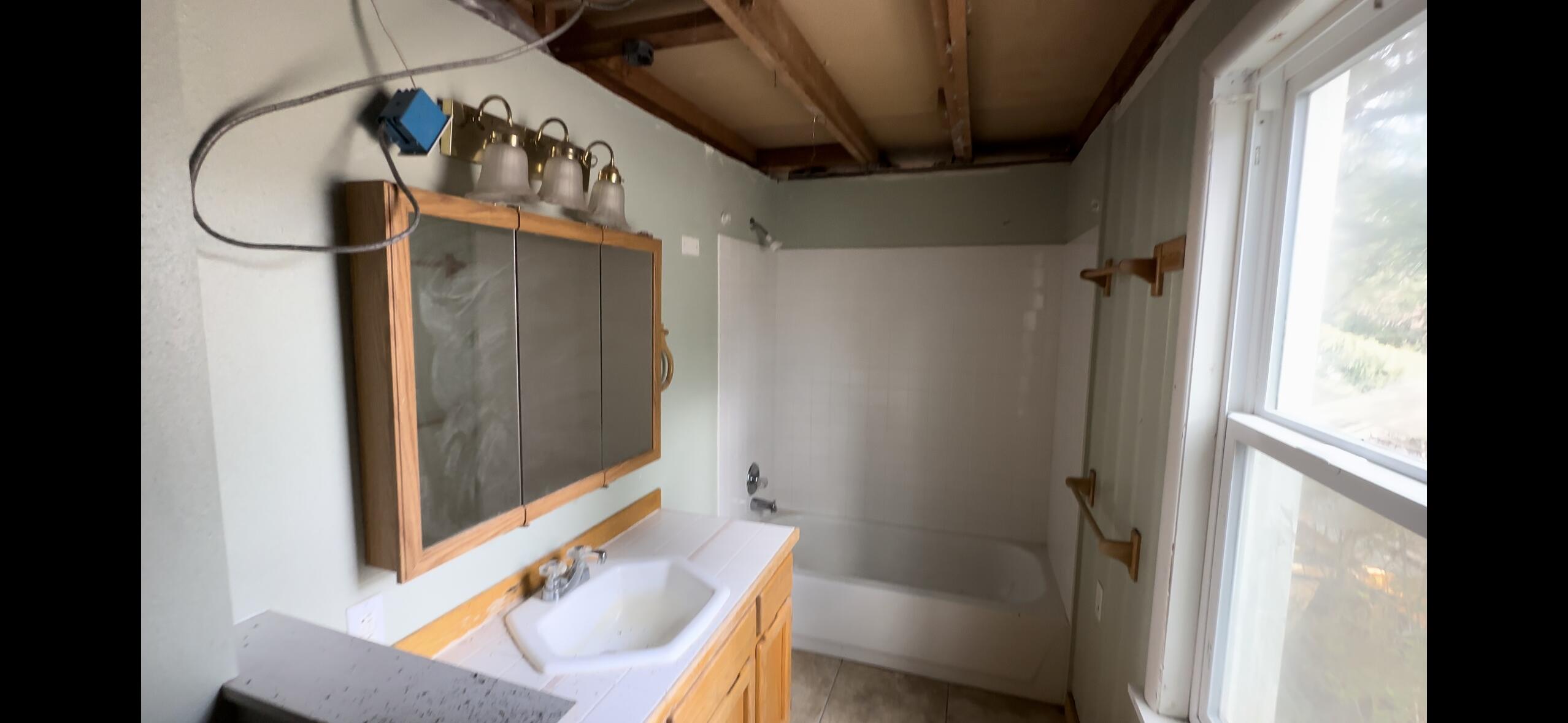 1311 NW Milwaukee Avenue