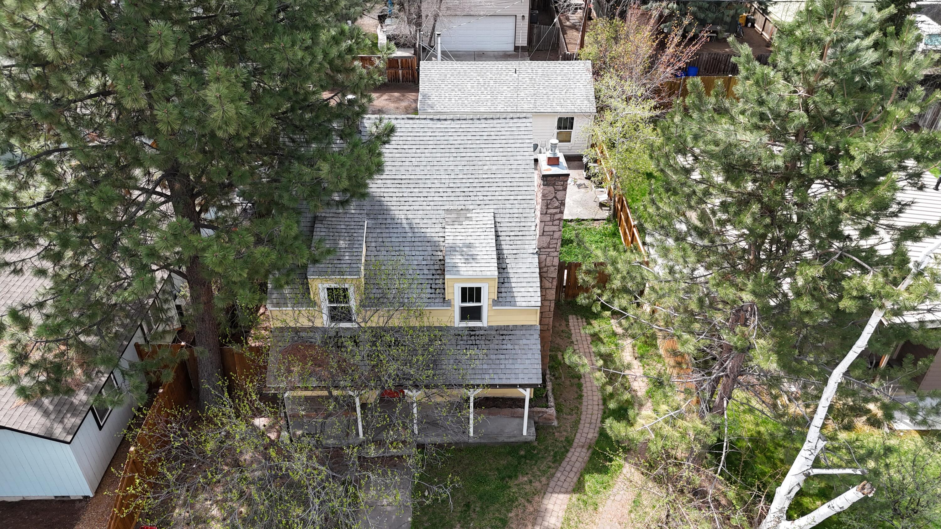 1311 NW Milwaukee Avenue