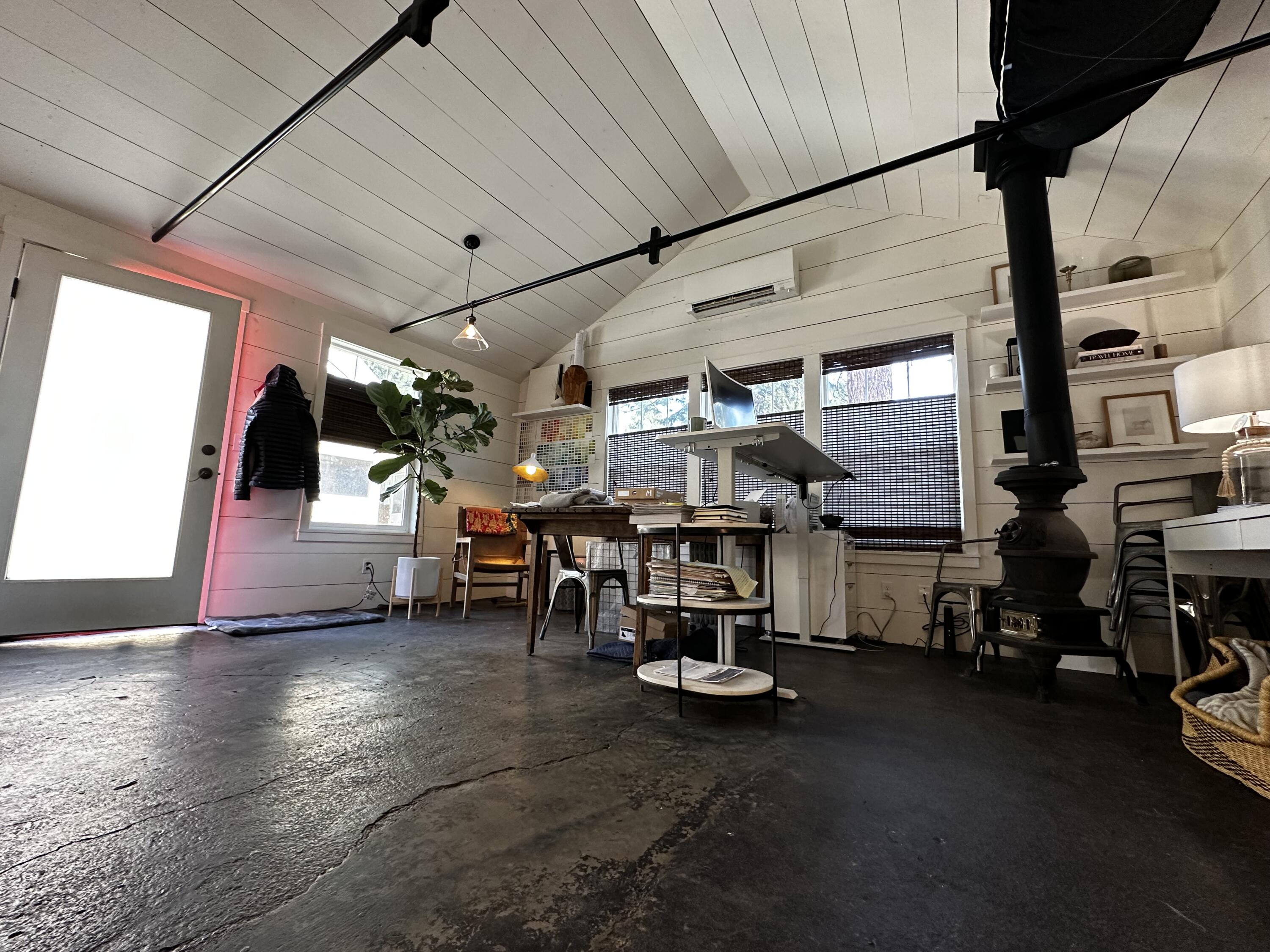 1311 NW Milwaukee Avenue