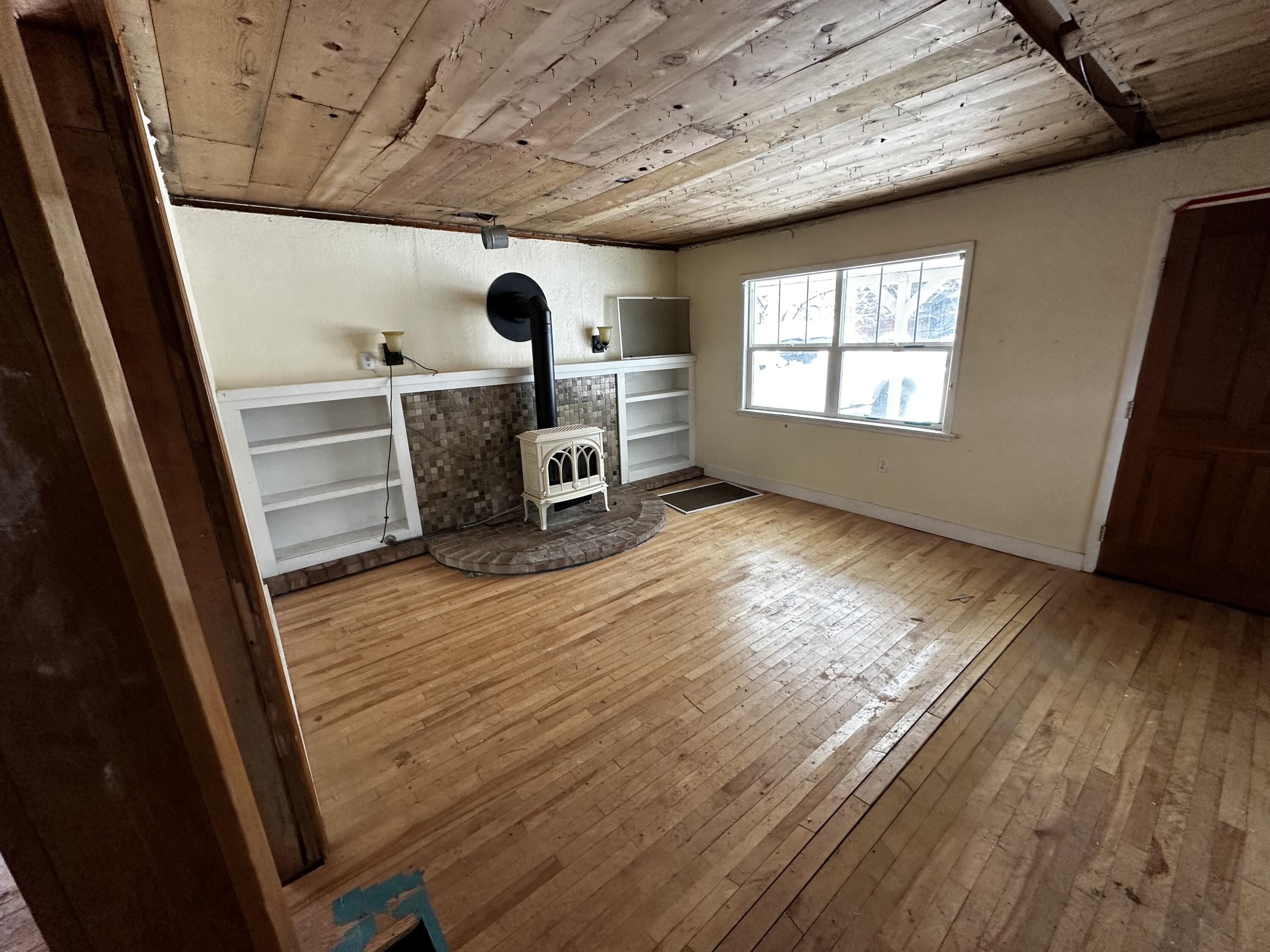 1311 NW Milwaukee Avenue