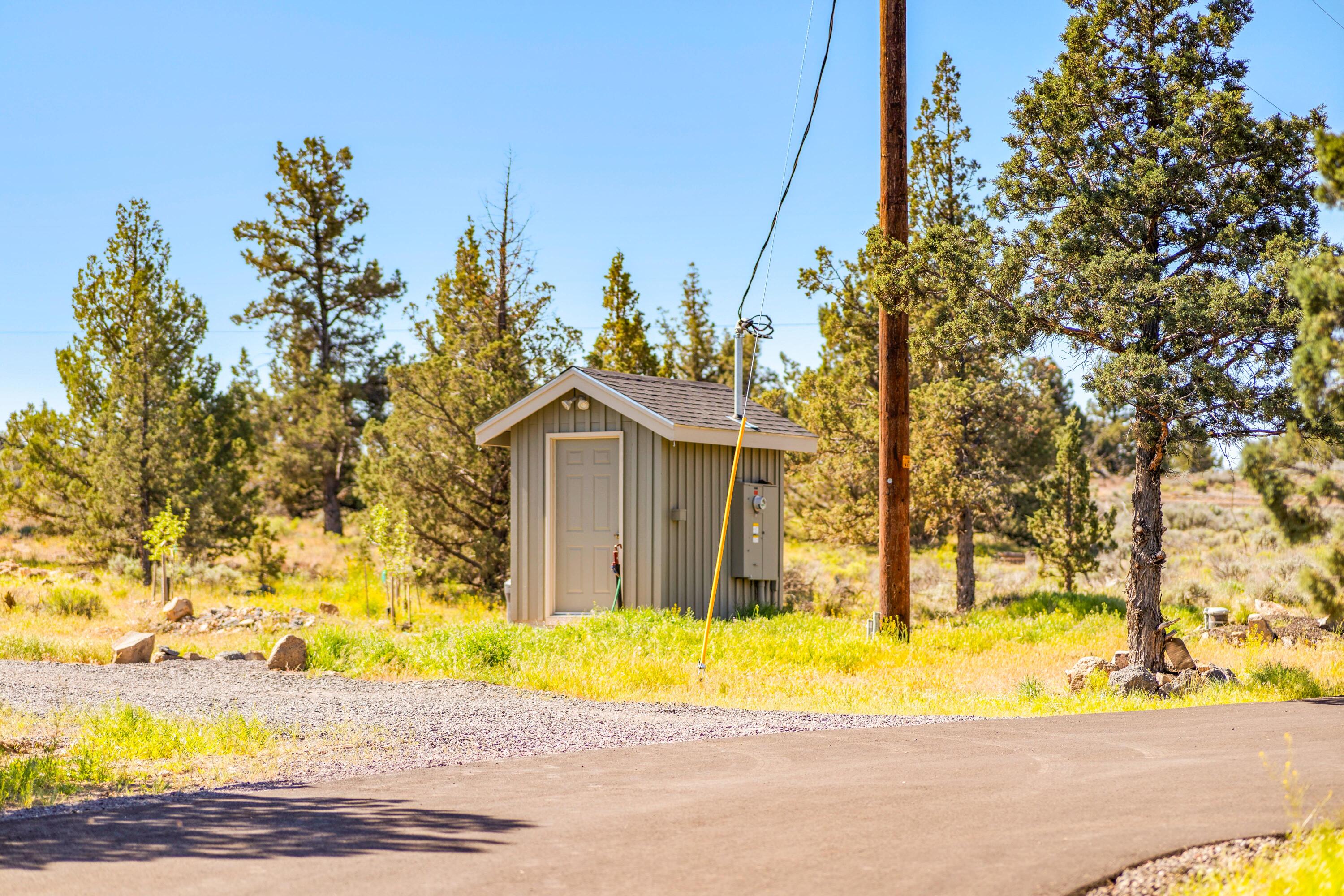 17901 SW Mount Hood Drive