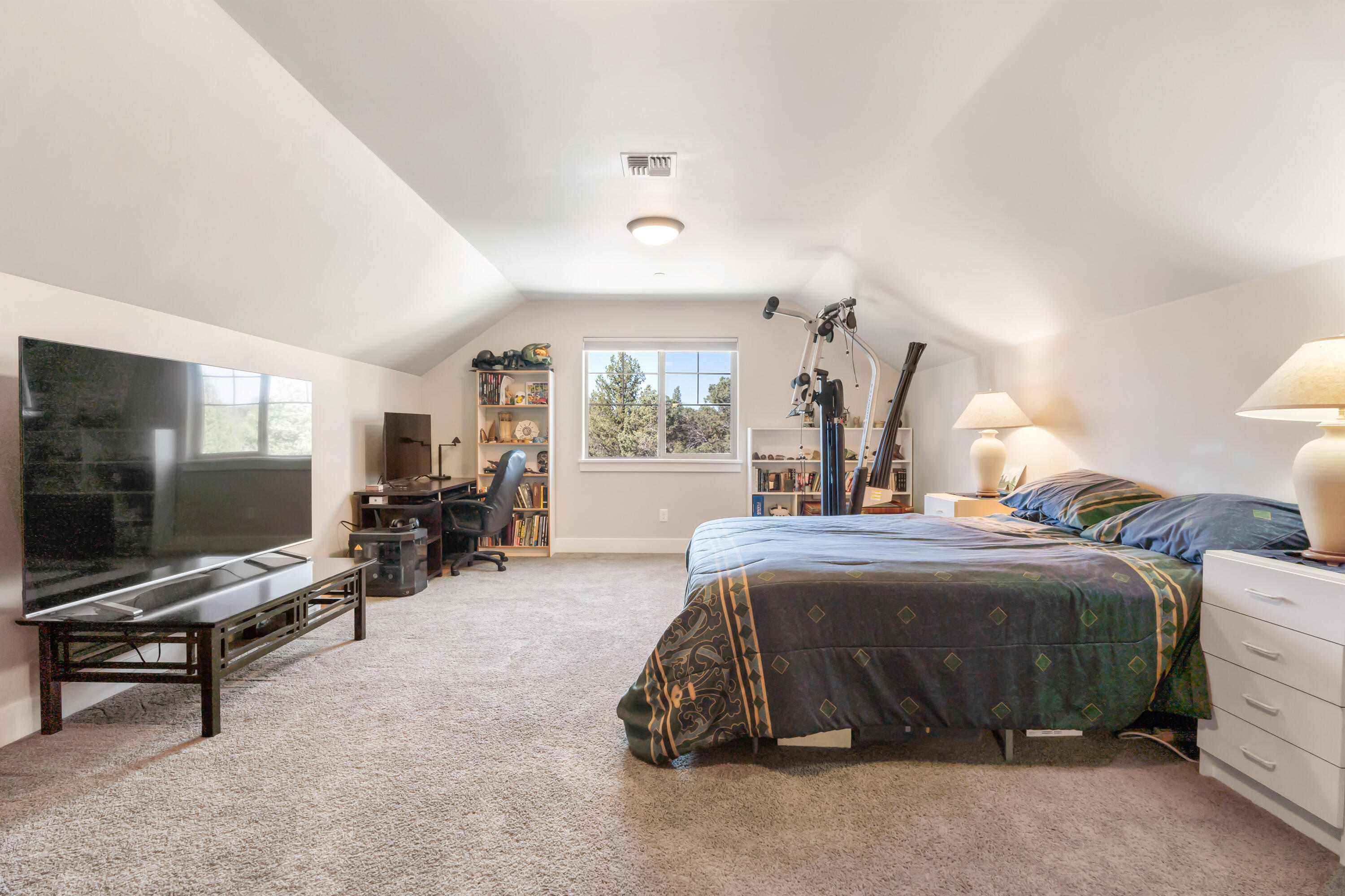 17901 SW Mount Hood Drive