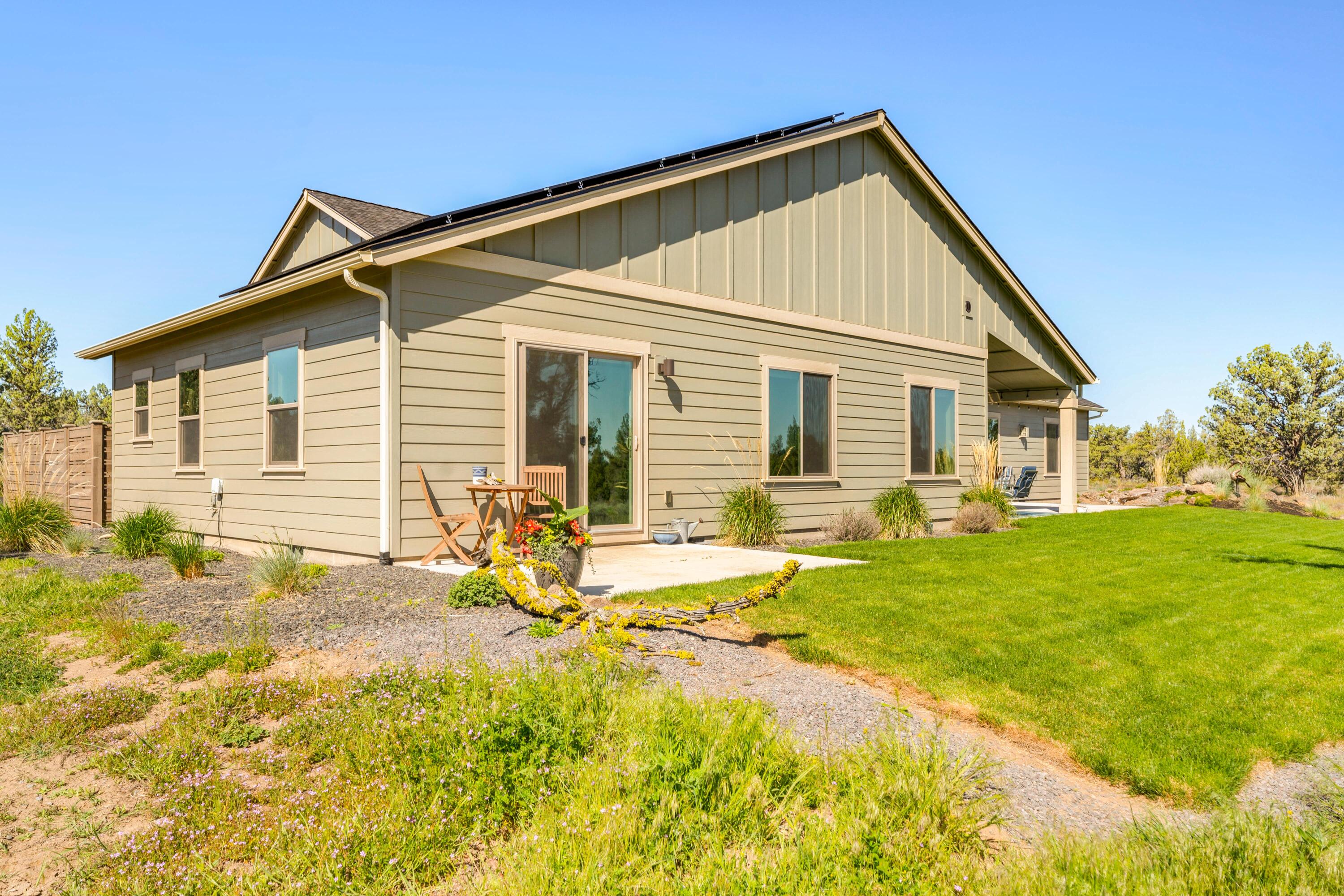 17901 SW Mount Hood Drive