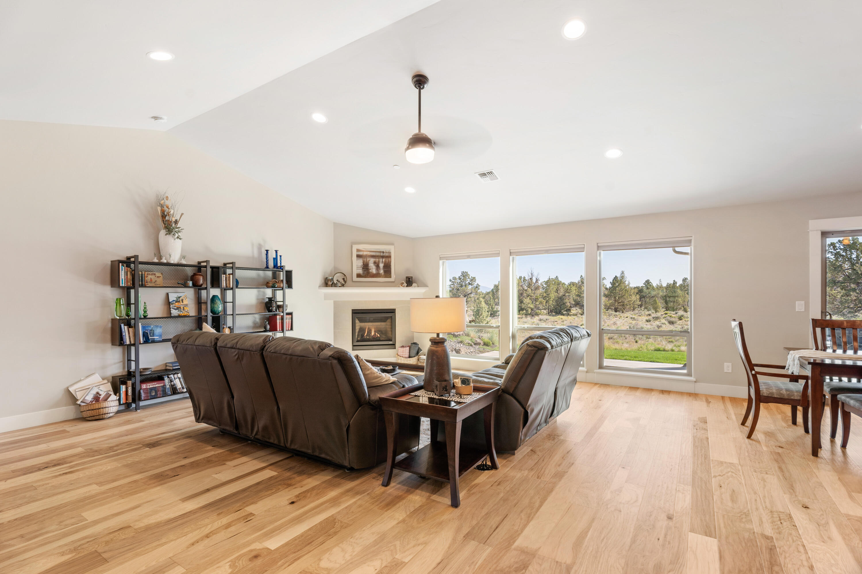 17901 SW Mount Hood Drive