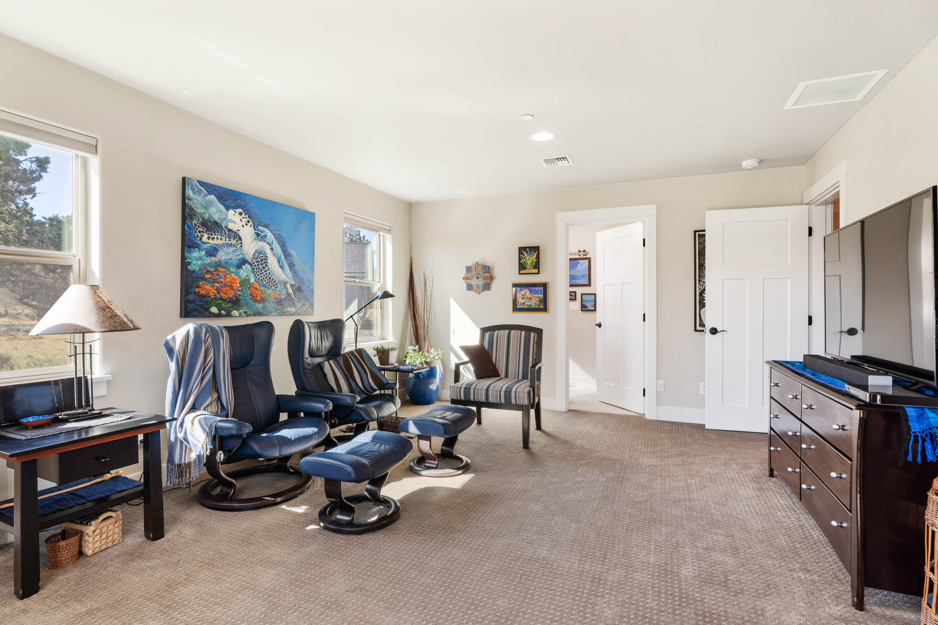 17901 SW Mount Hood Drive