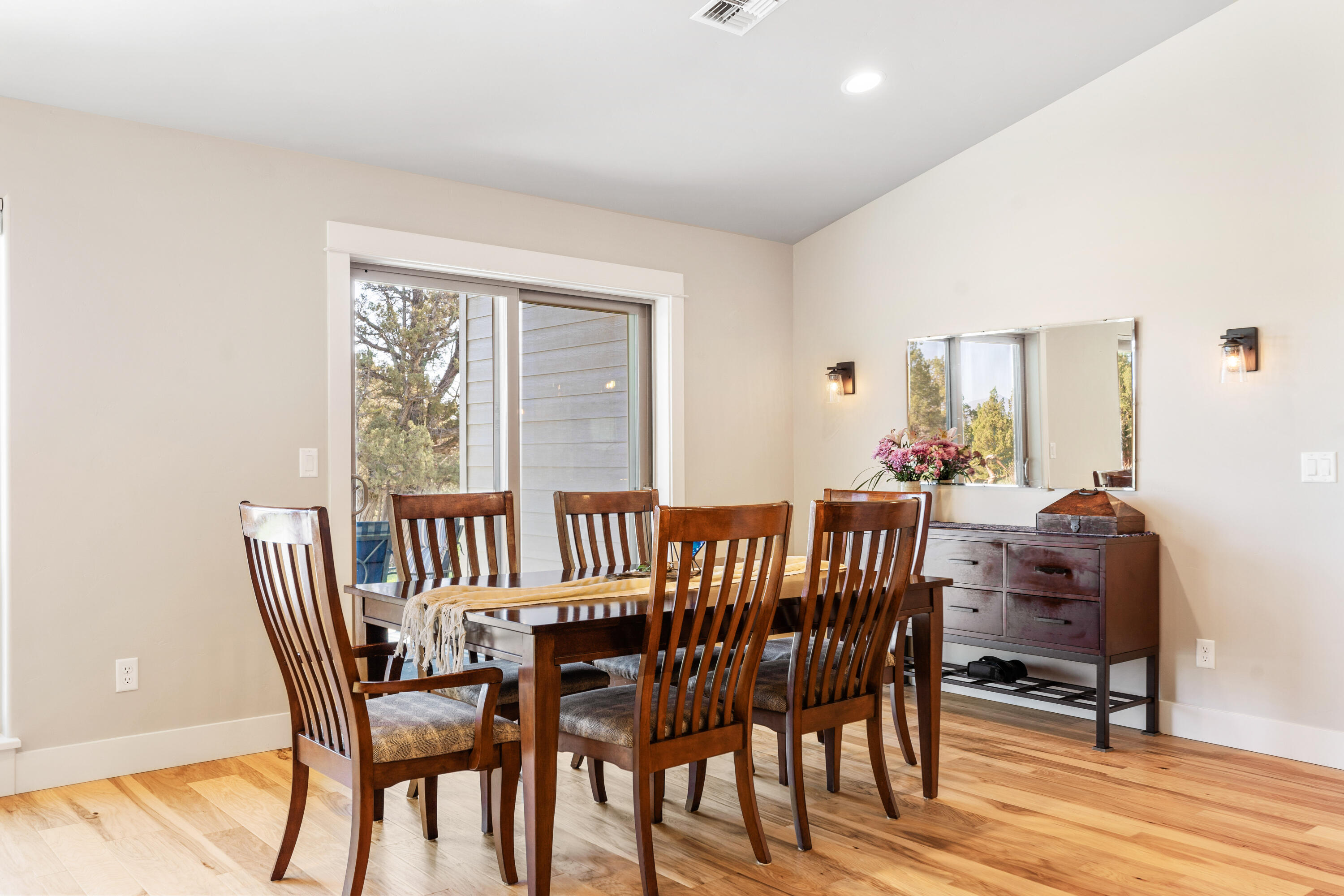 17901 SW Mount Hood Drive