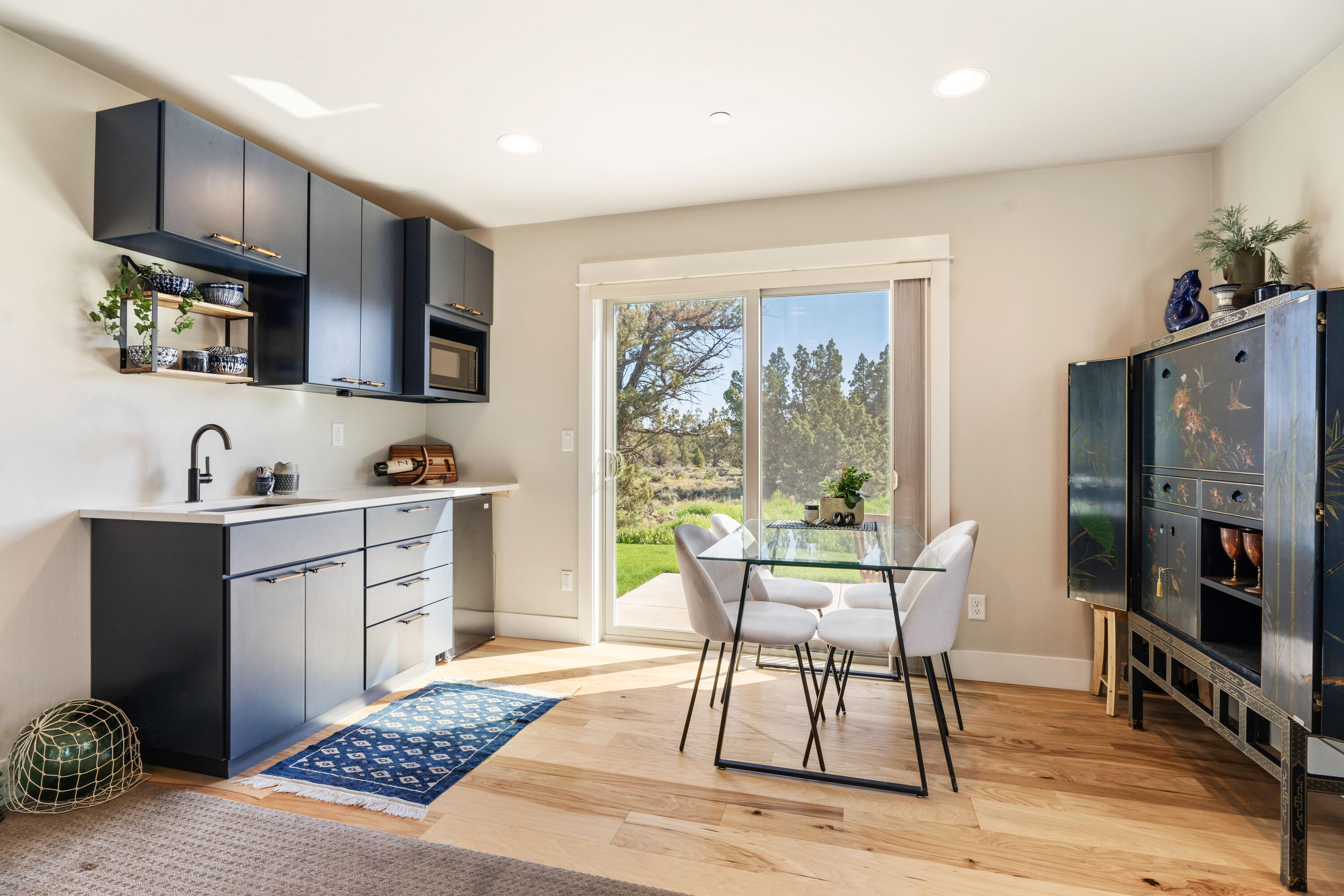 17901 SW Mount Hood Drive