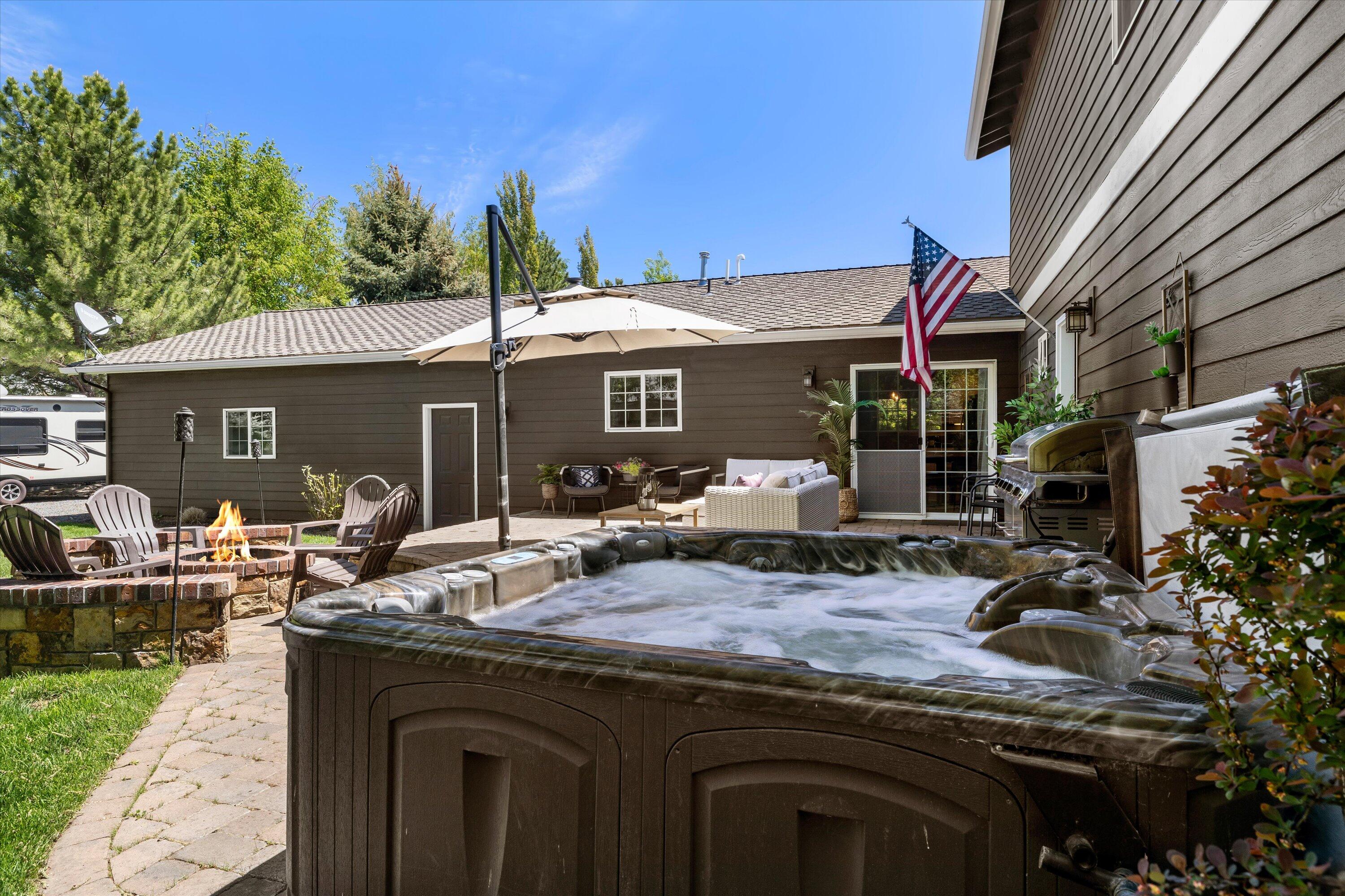 61195 Bonny Bridge