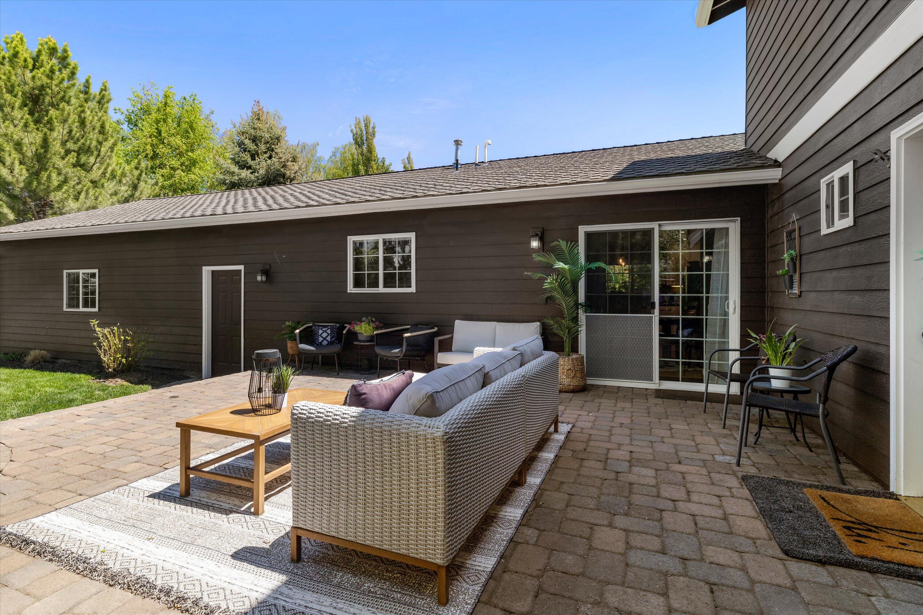 61195 Bonny Bridge