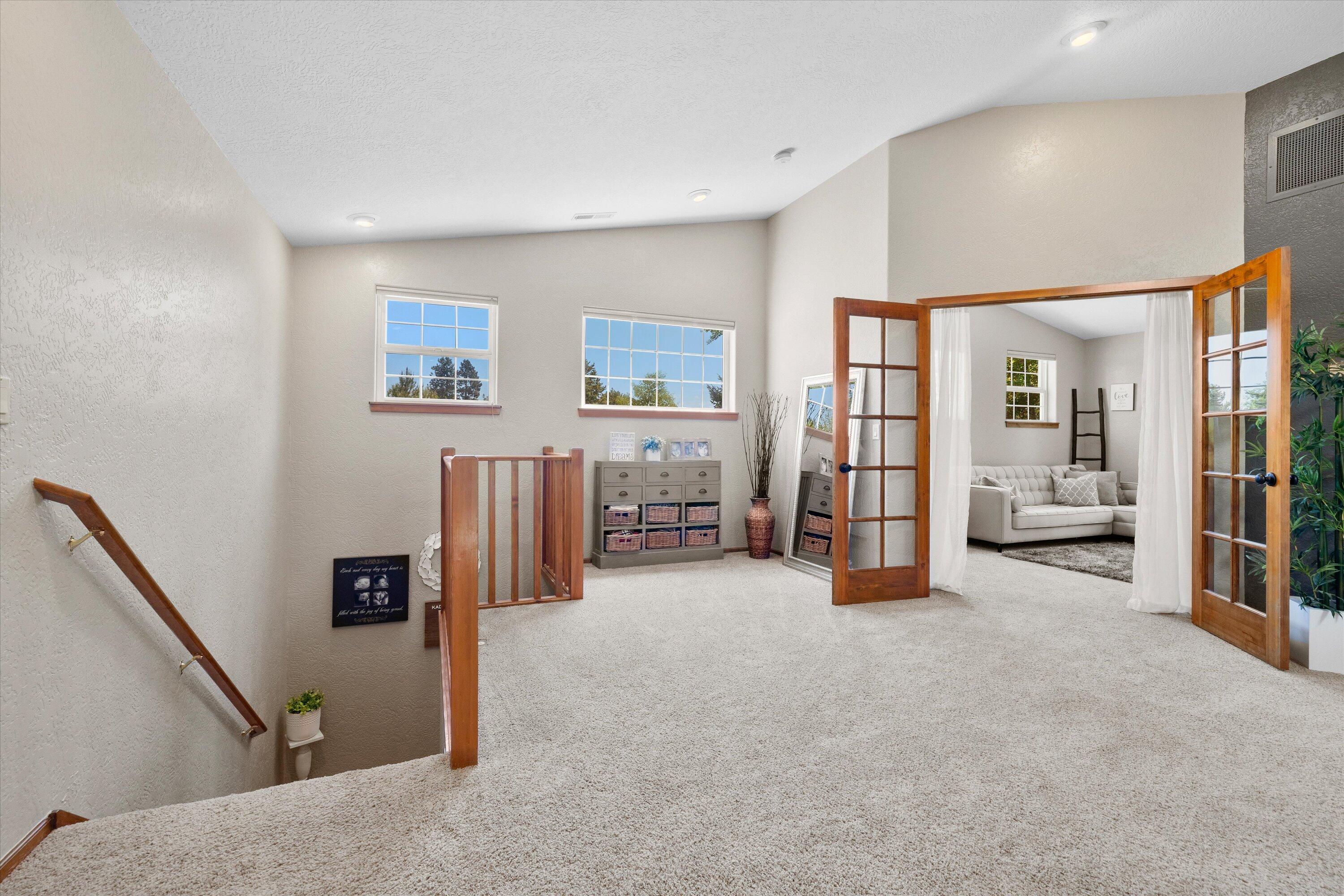 61195 Bonny Bridge