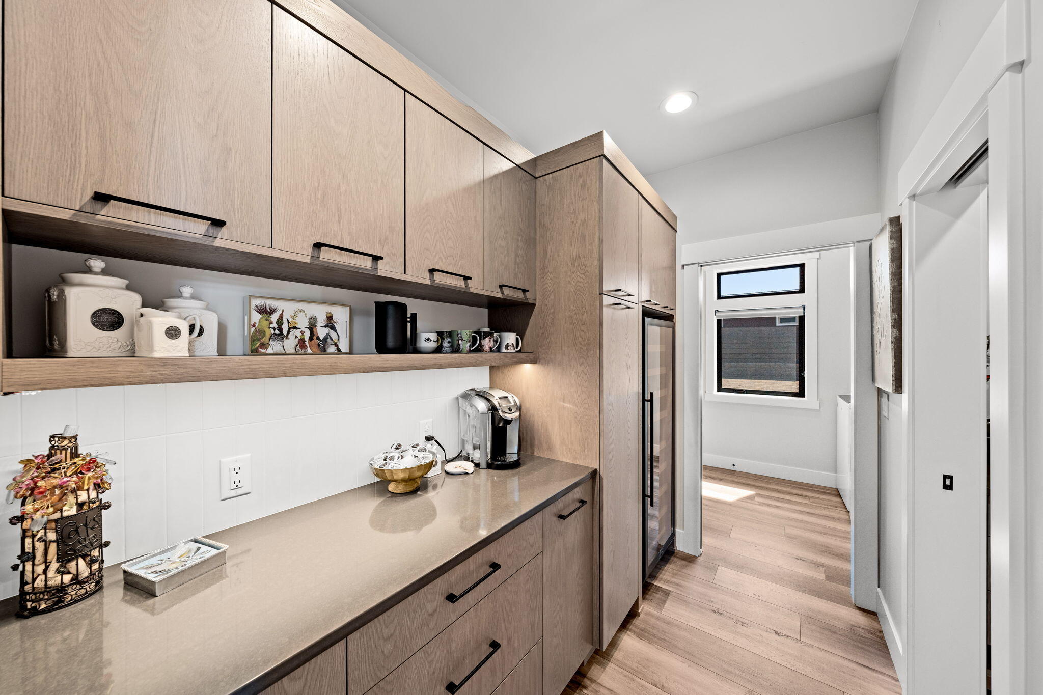 330 E Diamond Peak Avenue