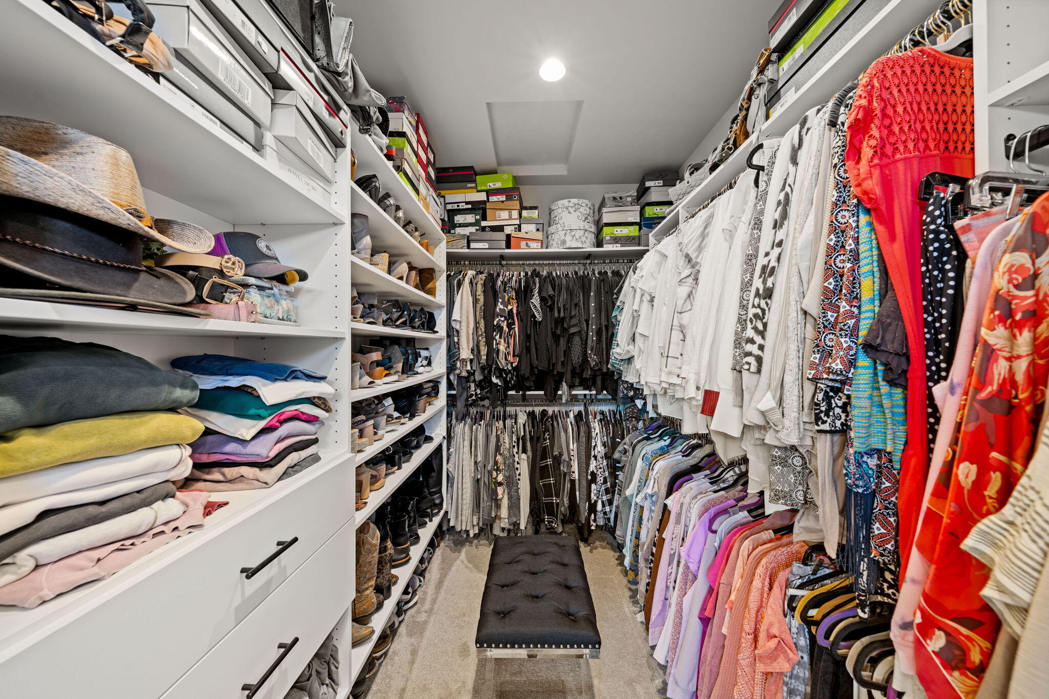 330 E Diamond Peak Avenue