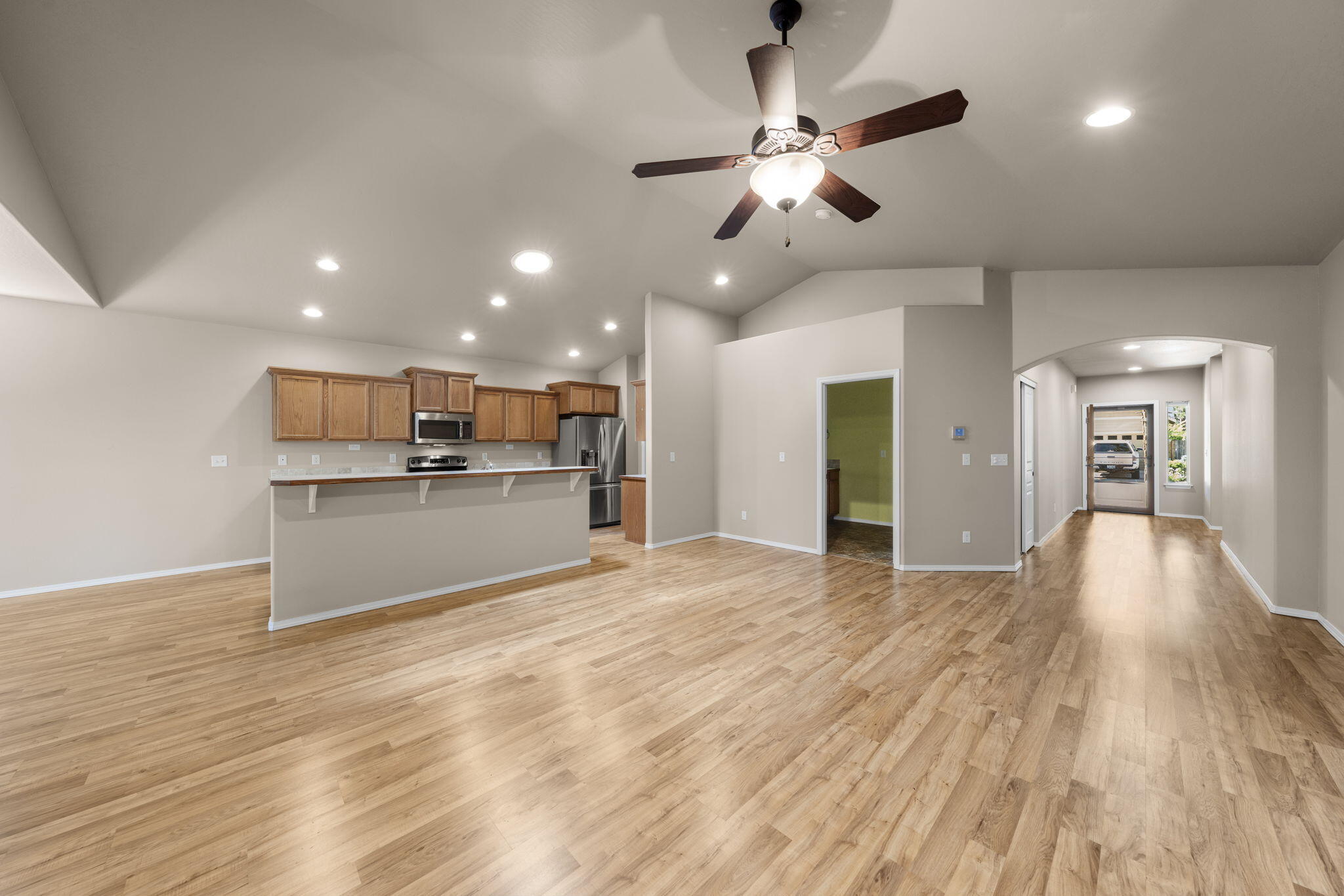 1624 W Williamson Avenue