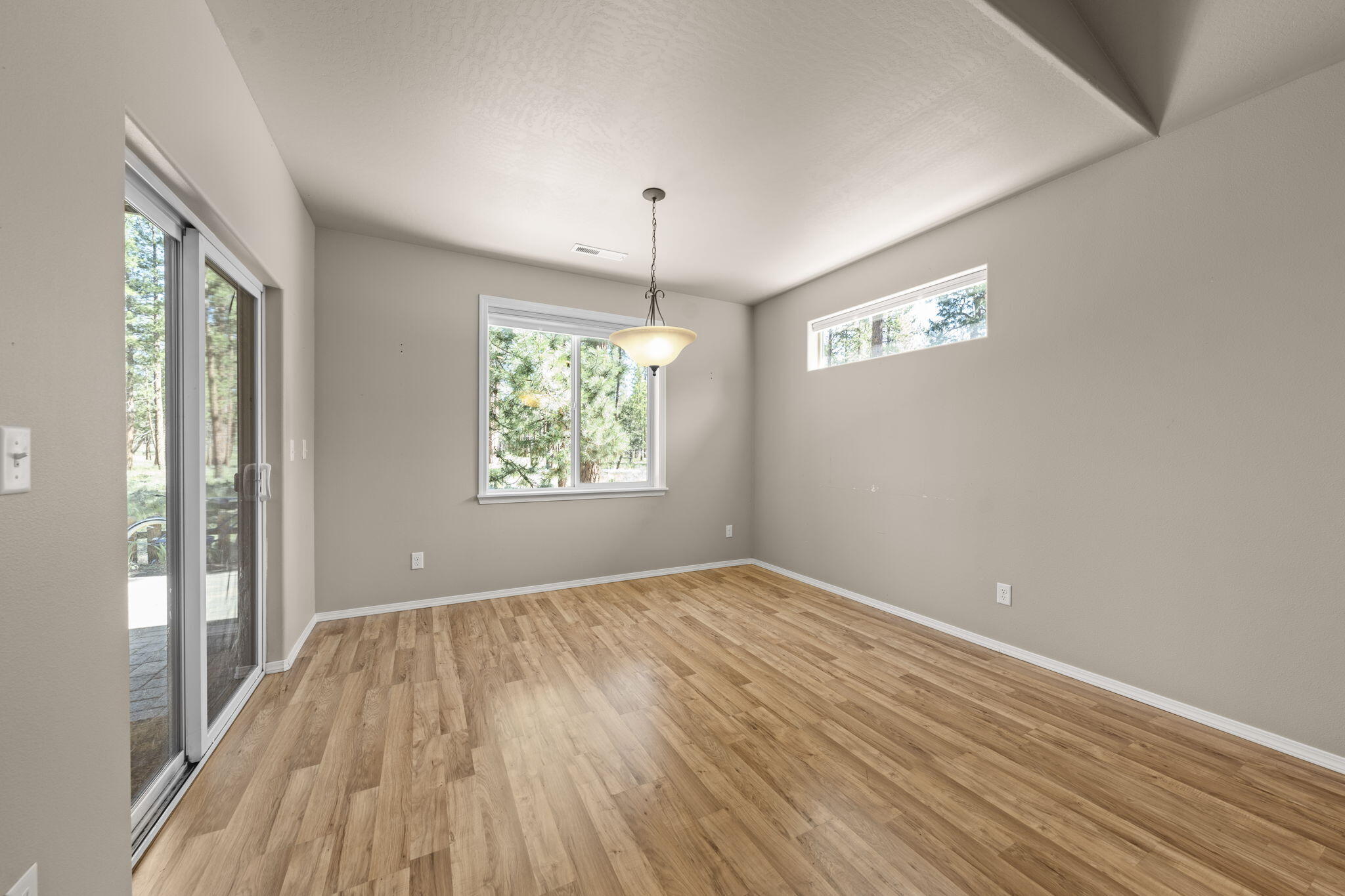 1624 W Williamson Avenue