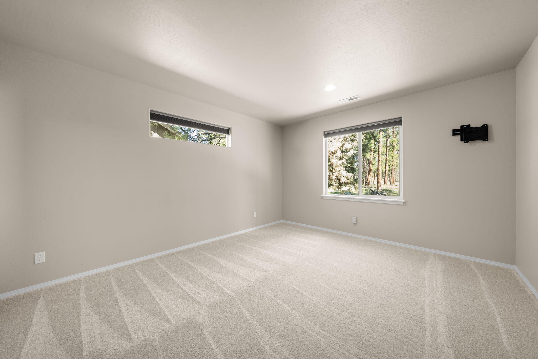 1624 W Williamson Avenue