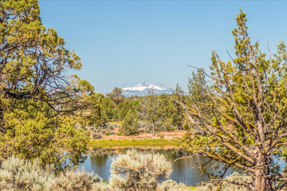 11300 NE Canyons Ranch Drive