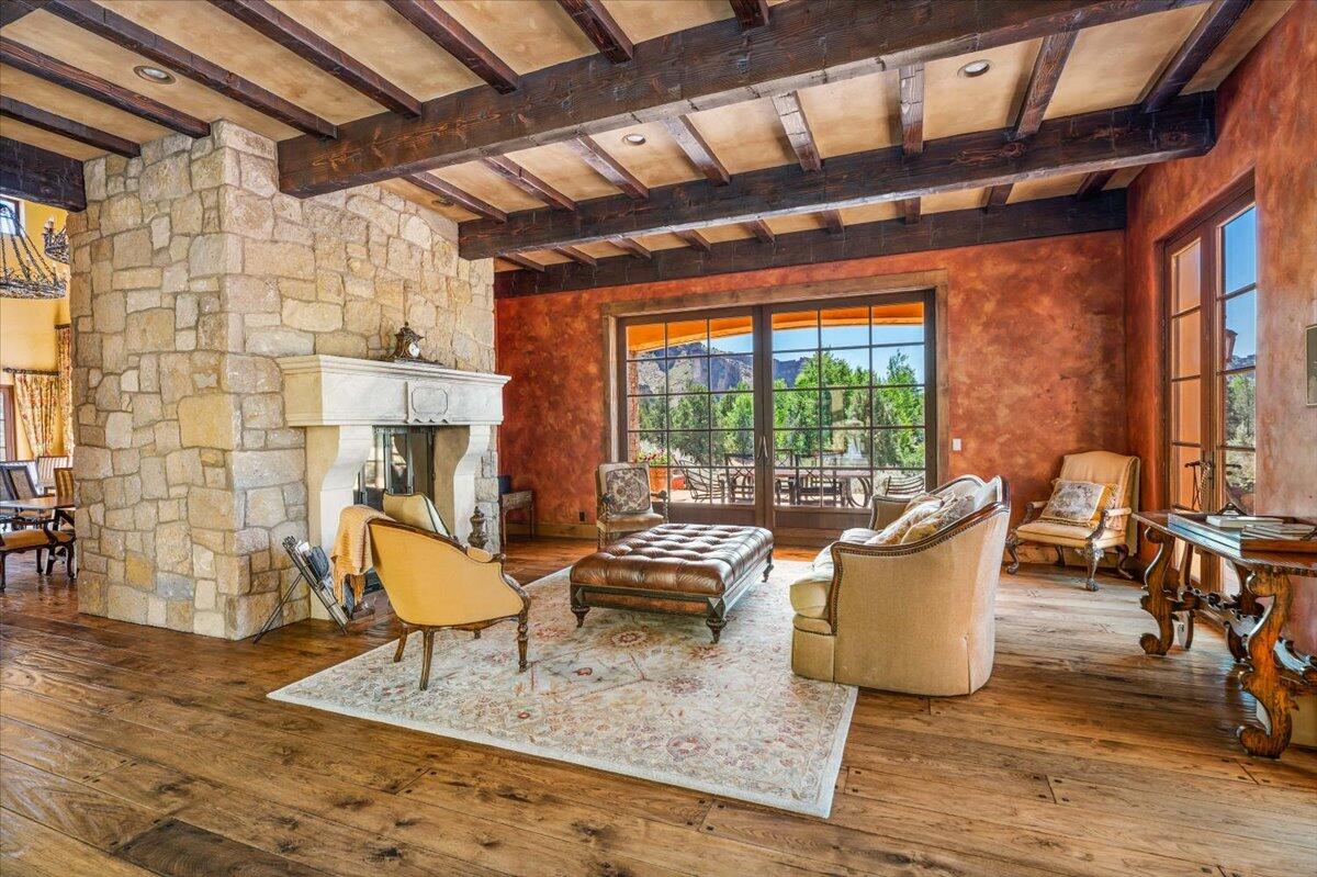 11300 NE Canyons Ranch Drive