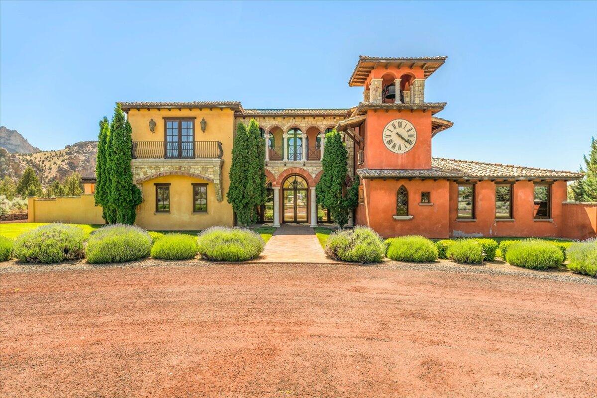 11300 NE Canyons Ranch Drive