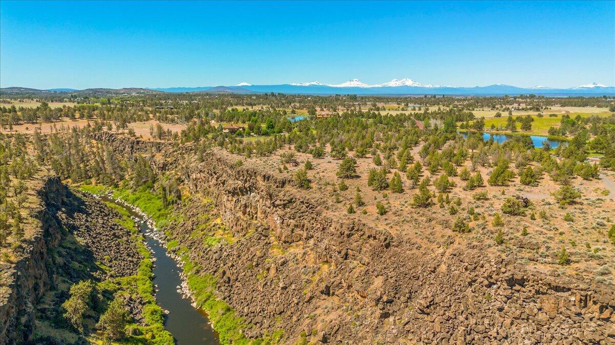 11300 NE Canyons Ranch Drive