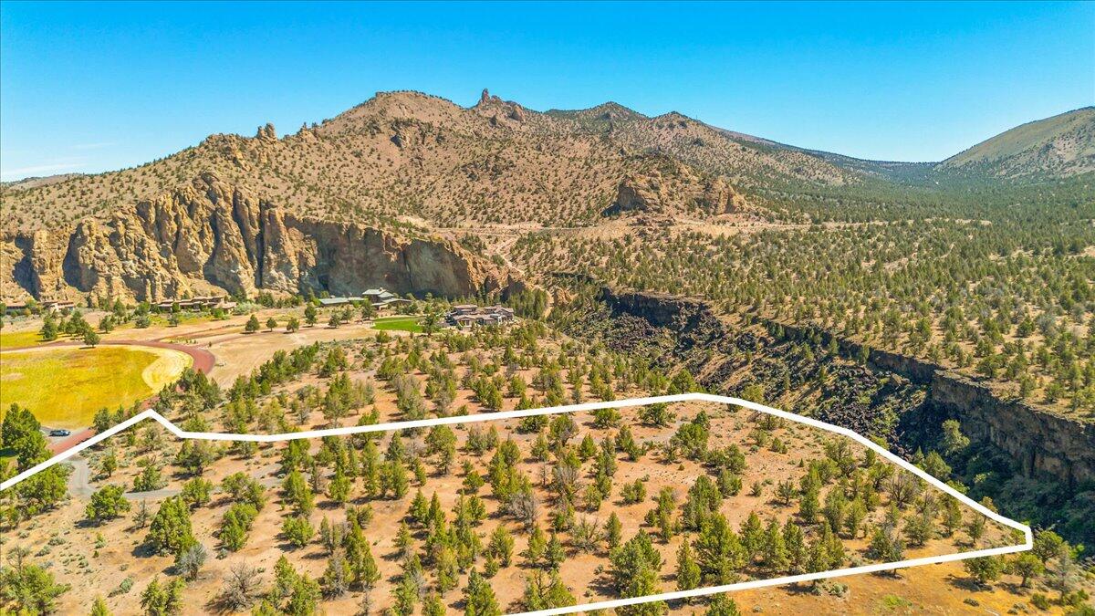 11300 NE Canyons Ranch Drive